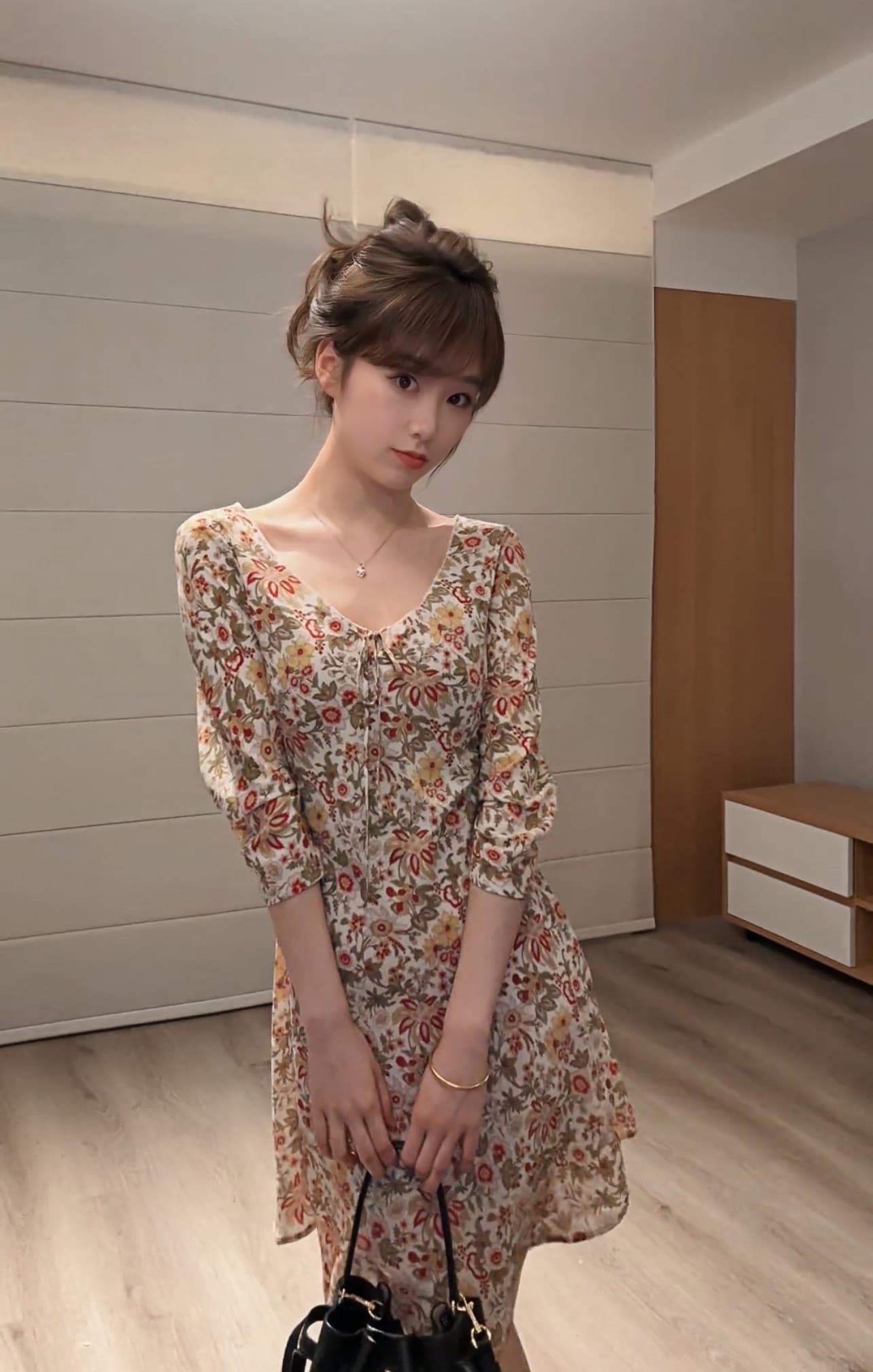 여름 새로운 미니멀리즘 몸매 가꾸기 부드러운 꽃무늬 드레스 상세 이미지 3