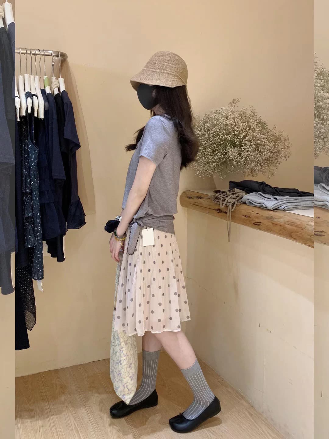 자이언트 잘 생긴 여름 드레스 전체 집합 느슨함 센스 착용 가져 가라. 작은 말 자수 긍정적 인 어깨 회색 티셔츠 도트 무늬 반신 치마 세트 상세 이미지 3
