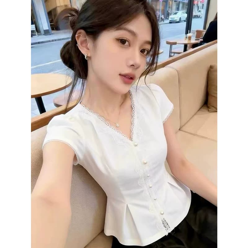 프랑스식 달콤한 매운맛 바람 레이스 레이스 반팔 여성 셔츠 2026 여름 새로운 우아함 다용도 허리 수축 슬림해 보이는 셔츠 상세 이미지 3