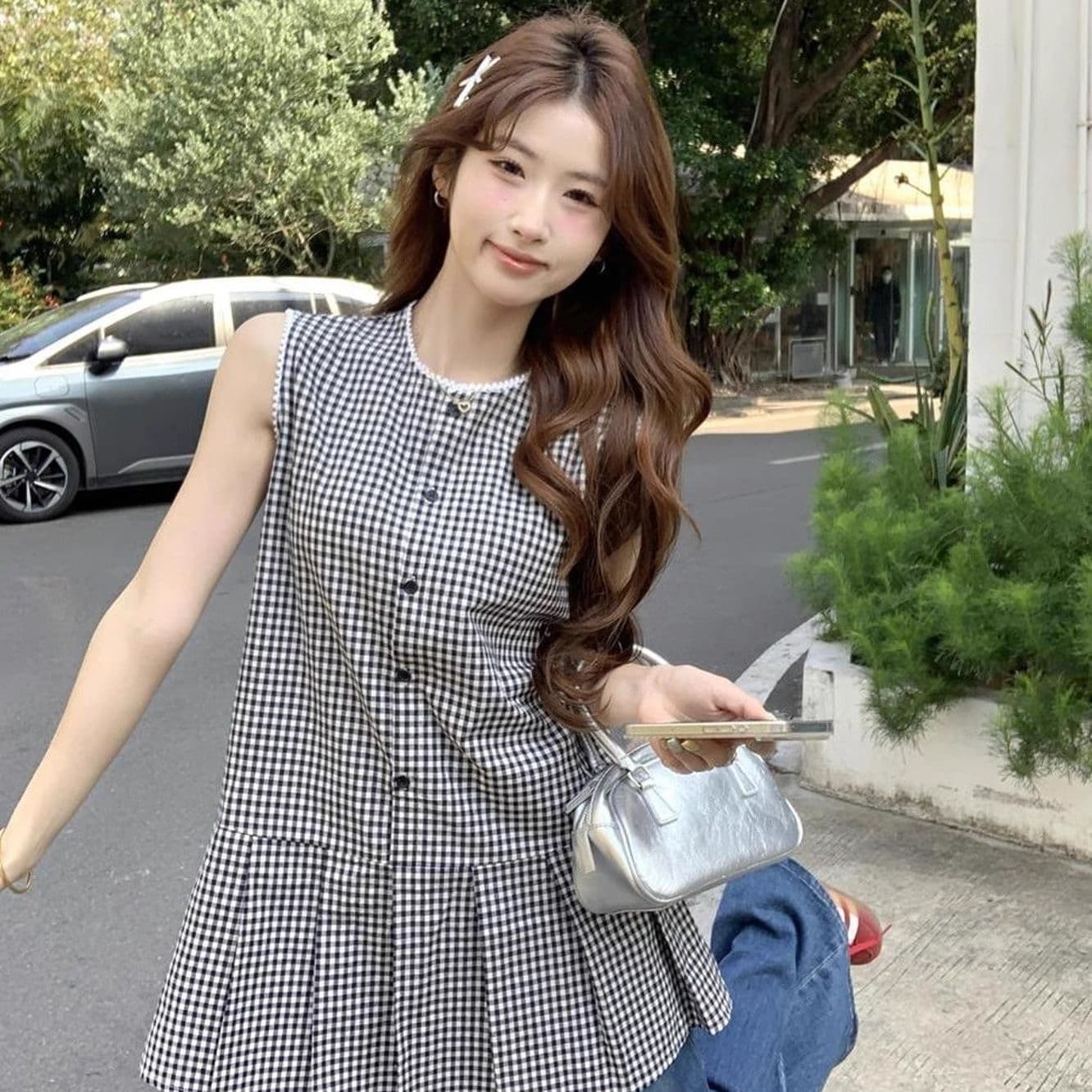 한 부서 싱글 줄 버튼 체크무늬 민소매 조끼 원피스 2026 여름 새로운 연령 감소 작은 키 플리츠 미니 스커트 여성 상세 이미지 4