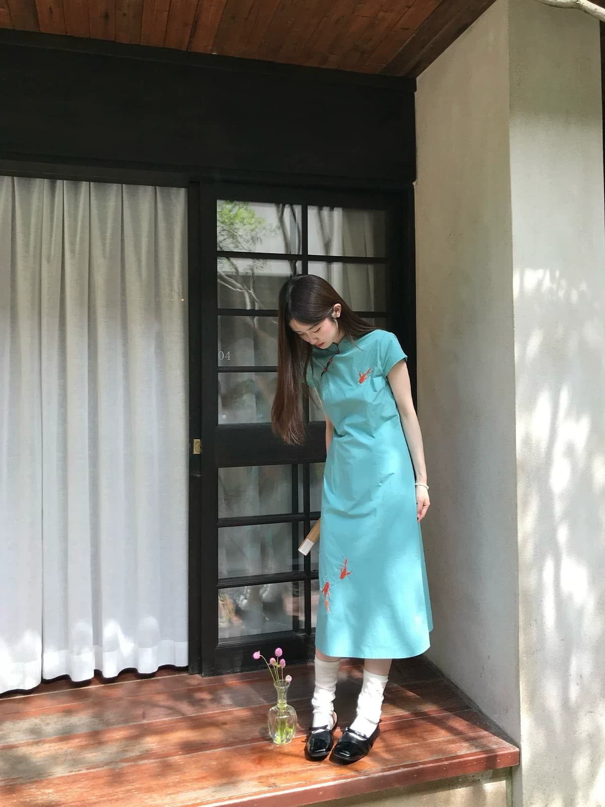 mucha 나무 차 구름 鲤 달을 줍다 새로운 중식 개선 치파오 여성 여름 스탠드 칼라 허리 수축 국풍 자수 드레스 상세 이미지 3