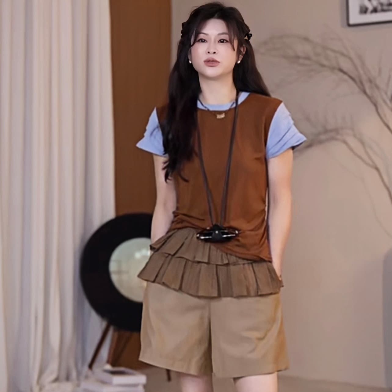 여름 새로운 한 부서 패치워크 품격 배색 디자인 라운드 넥 슬림해 보이는 표지 고기 티셔츠 이미지 5