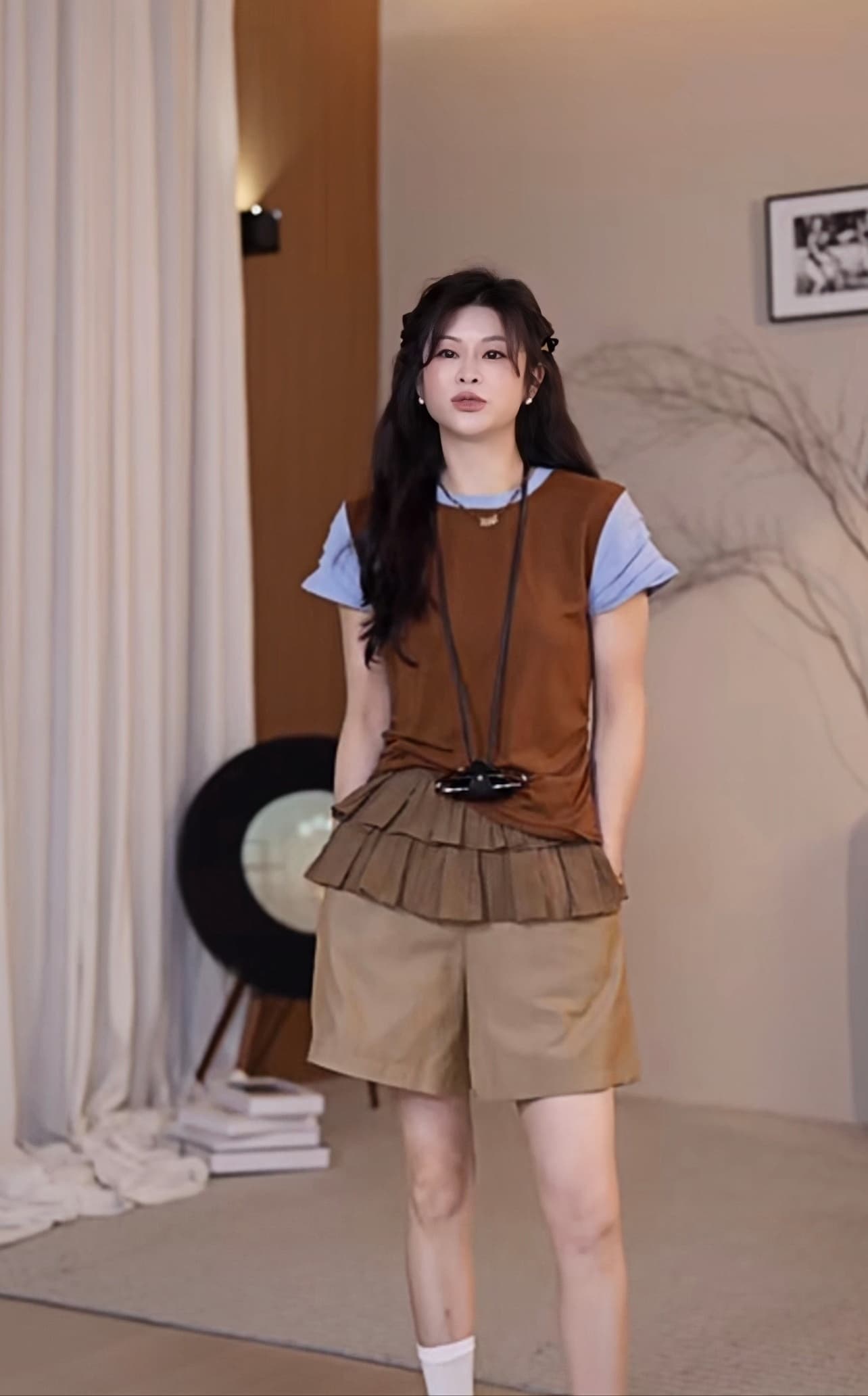 여름 새로운 한 부서 패치워크 품격 배색 디자인 라운드 넥 슬림해 보이는 표지 고기 티셔츠 상세 이미지 3