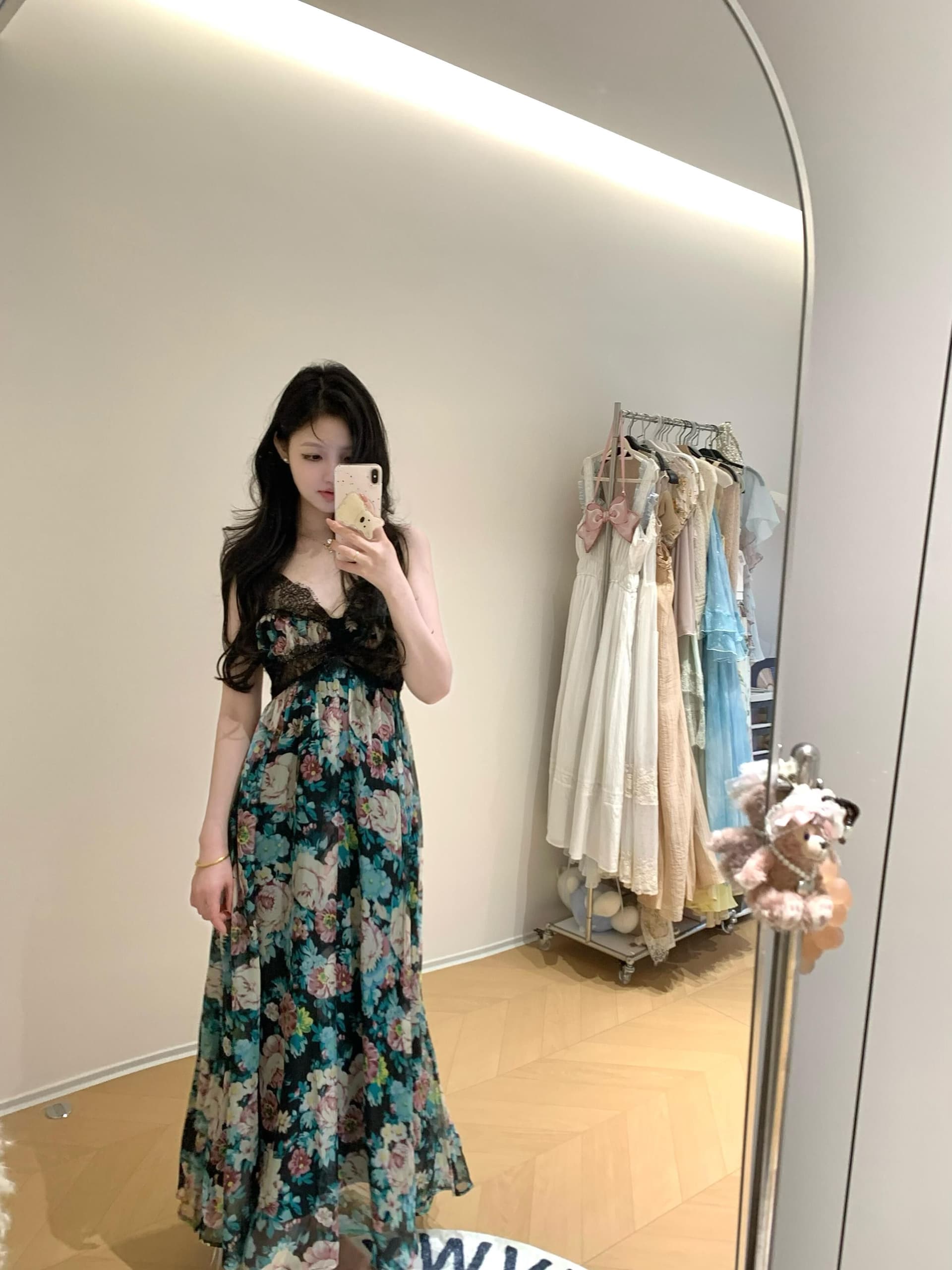 분위기 블랙 하단 레트로 파란색 대 꽃무늬 레이스 깊은 v 슬립 롱 스커트 드레스 상세 이미지 1