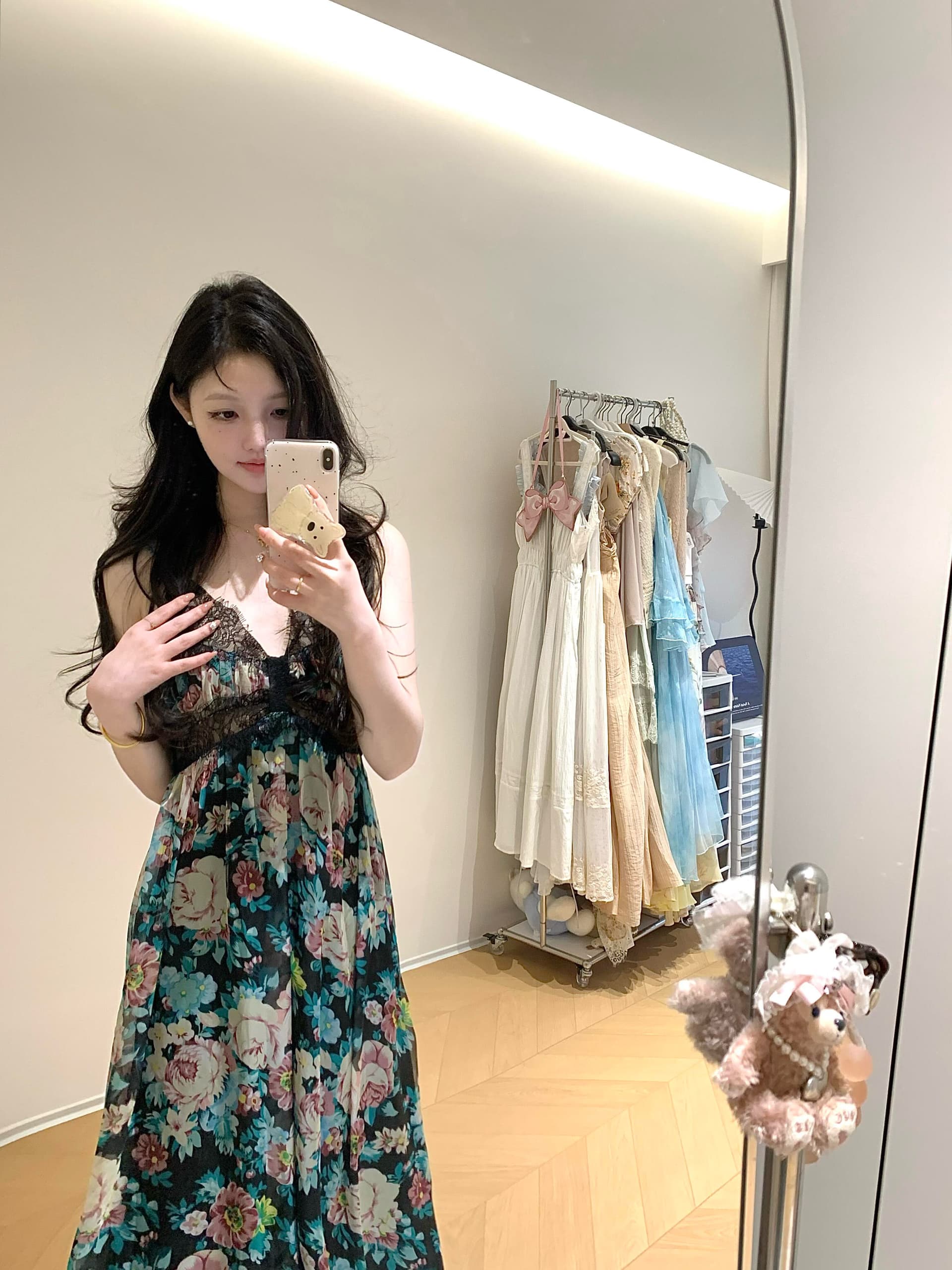 분위기 블랙 하단 레트로 파란색 대 꽃무늬 레이스 깊은 v 슬립 롱 스커트 드레스 상세 이미지 2