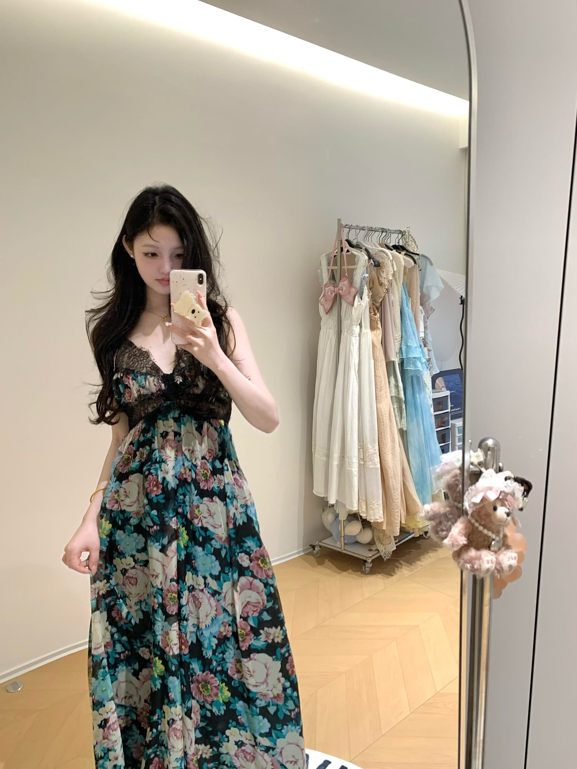분위기 블랙 하단 레트로 파란색 대 꽃무늬 레이스 깊은 v 슬립 롱 스커트 드레스 상세 이미지 3