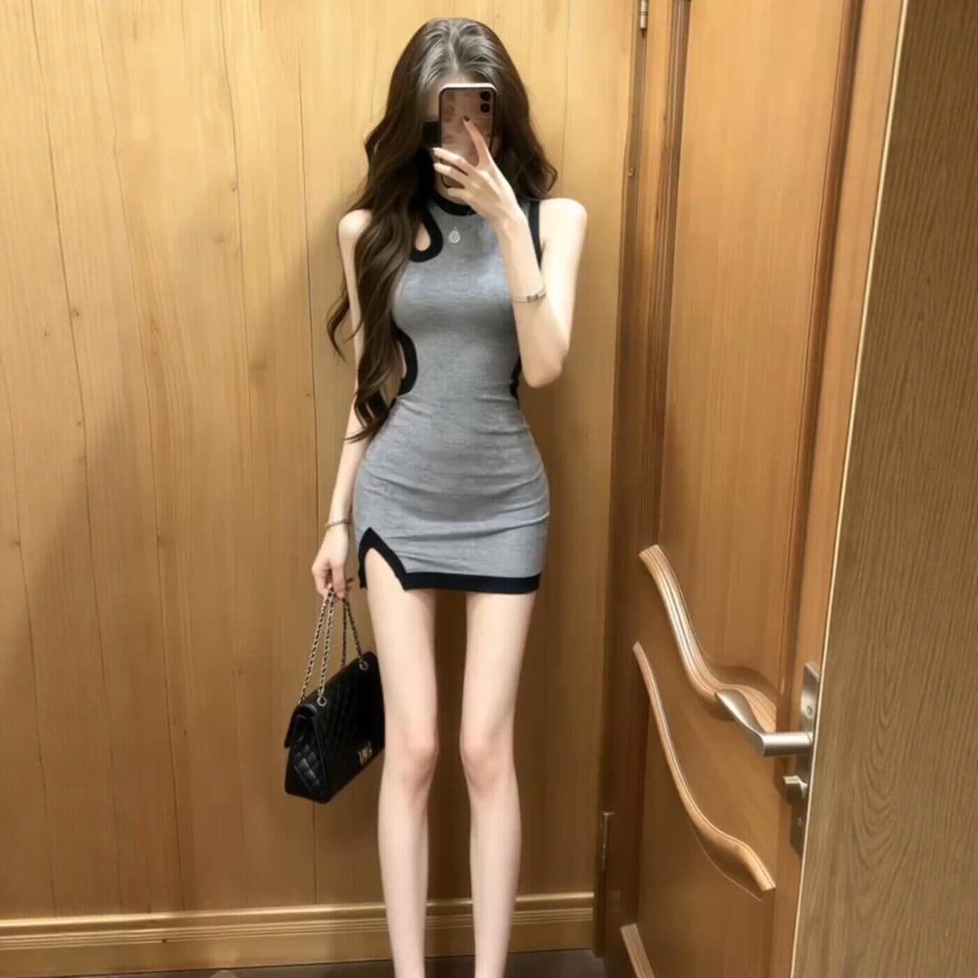 순수한 욕망 핫걸 홀로우 아웃 디자인 회색 민소매 여성 드레스 여름 새로운 몸매 가꾸기 슬림해 보이는 섹시함 타이트 스커트 미니 스커트 이미지 2