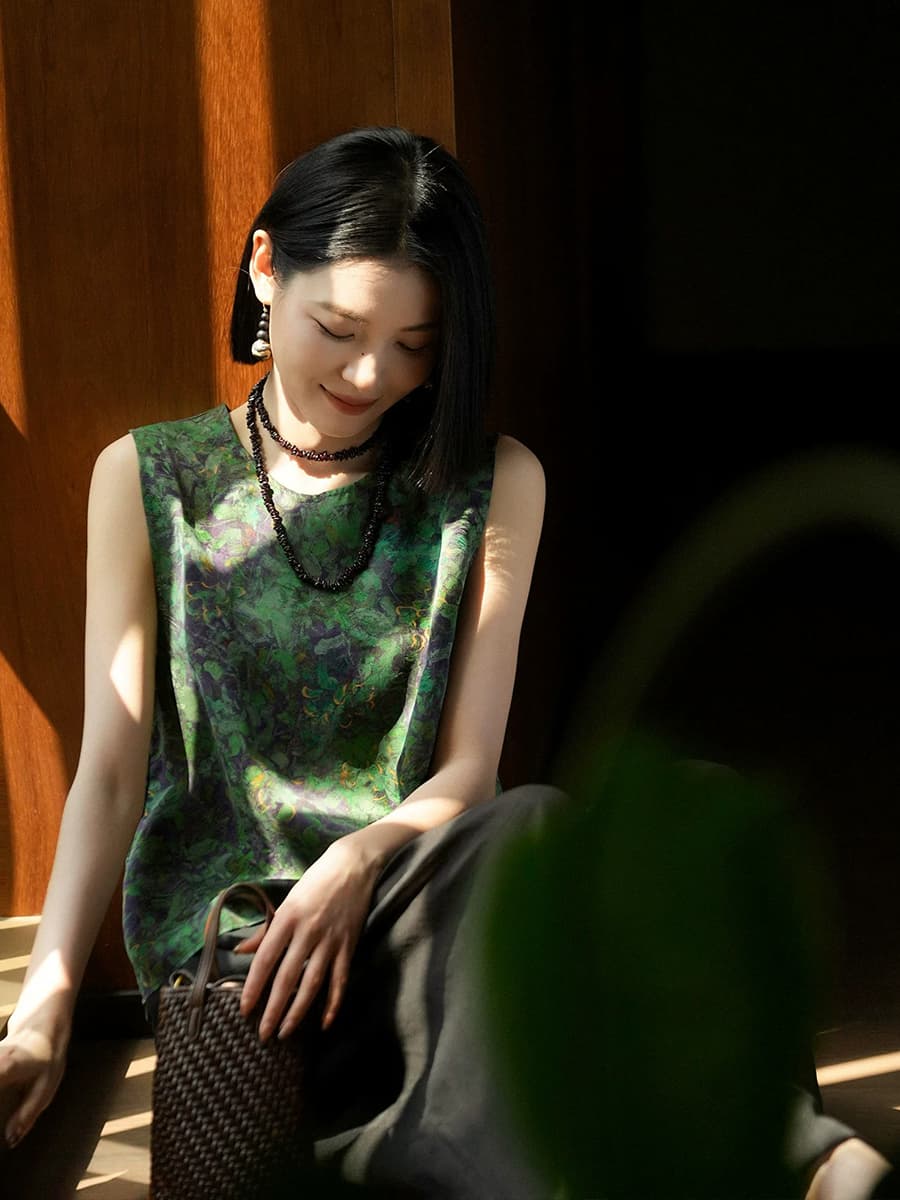 잉크 라임 금박 동양의 비싼 블라우스 프린트 소뿔 버클 업 의류 상세 이미지 2