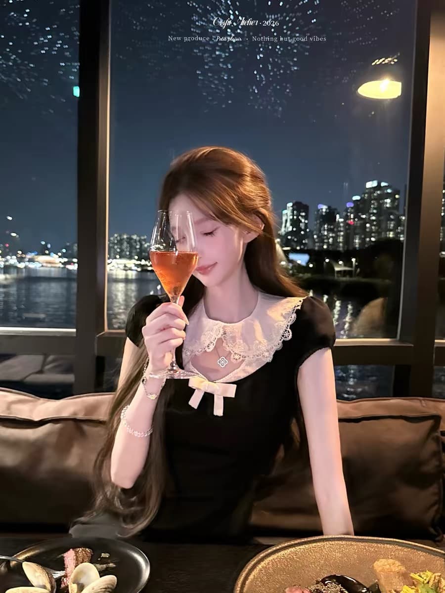 늦게 우산 우산 26 ss 비공개 상속인 도트 무늬 피터 팬 칼라 레이스 홀로우 아웃 패치워크 거품 소매 드레스 상세 이미지 3