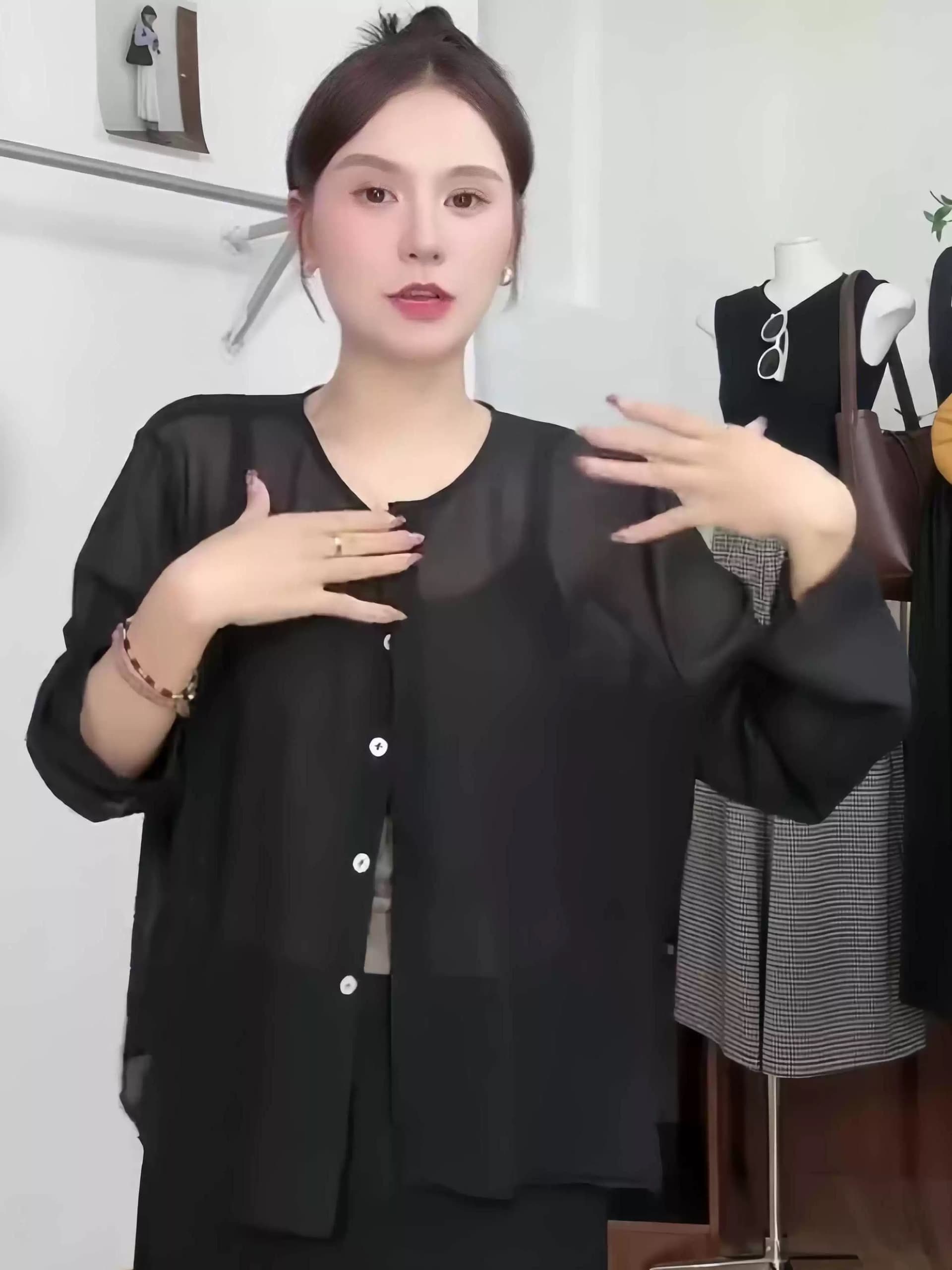 외국 가스 라운드 넥 싱글 줄 버튼 긴팔 셔츠 여름 드레스 신제품 세련된 연령 감소 마이크로 ~을 통해 자외선 차단 의류 외부 가져 가라. 얇은 스타일 재킷 상세 이미지 3