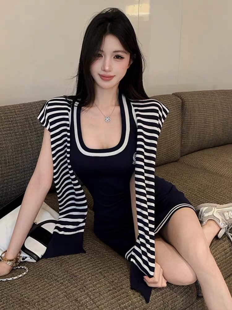 한 부서 학원 스타일 스트라이프 숄 스트랩 드레스 달콤한 매운맛 섹시함 연령 감소 몸매 가꾸기 슬림해 보이는 한 마디 조끼 미니 스커트 상세 이미지 4