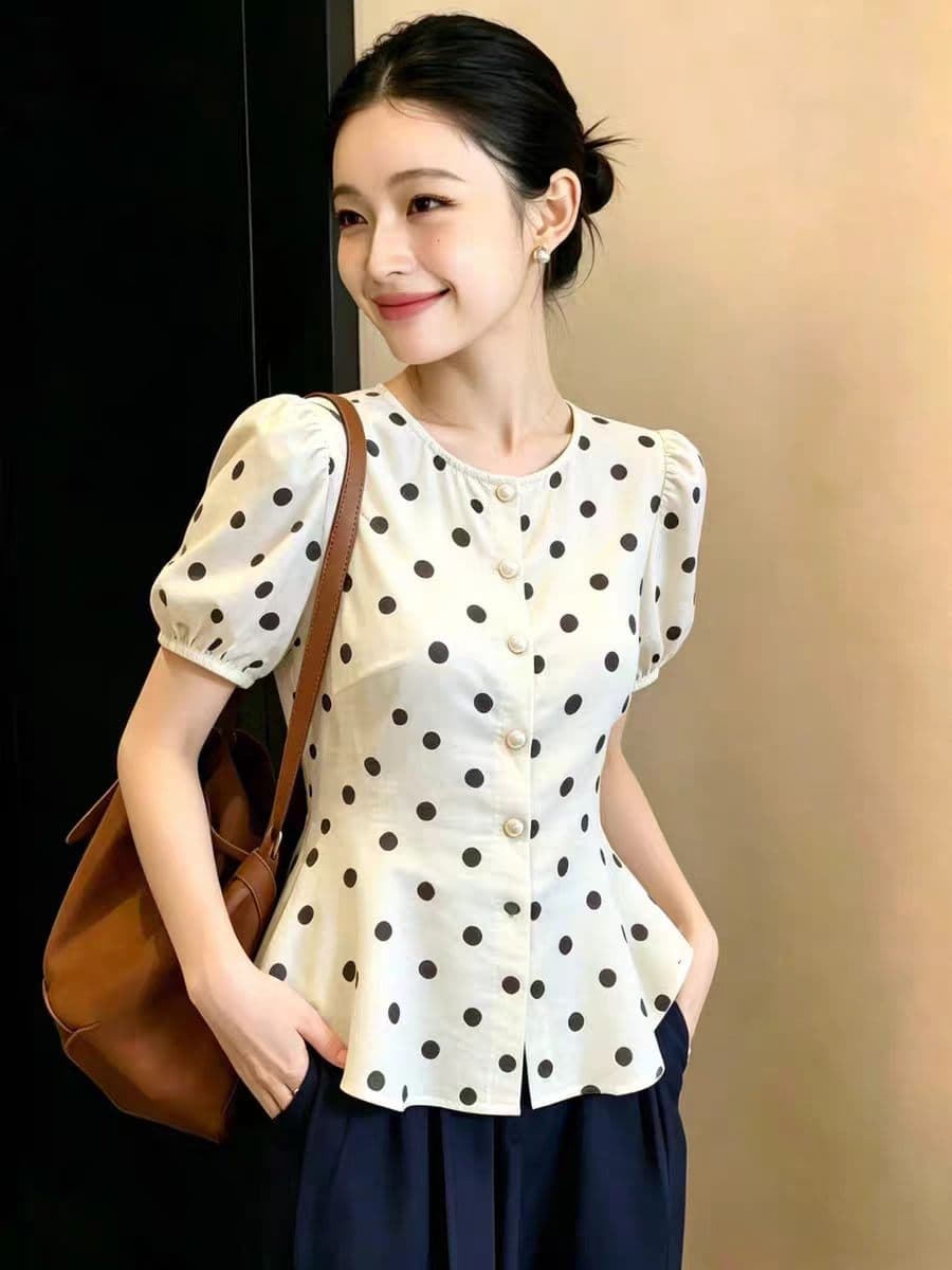 프랑스식 품격 도트 무늬 반팔 여성 셔츠 여름 새로운 루즈핏 디자인 센스 작은 대중 프릴 거품 소매 맨위 상세 이미지 2