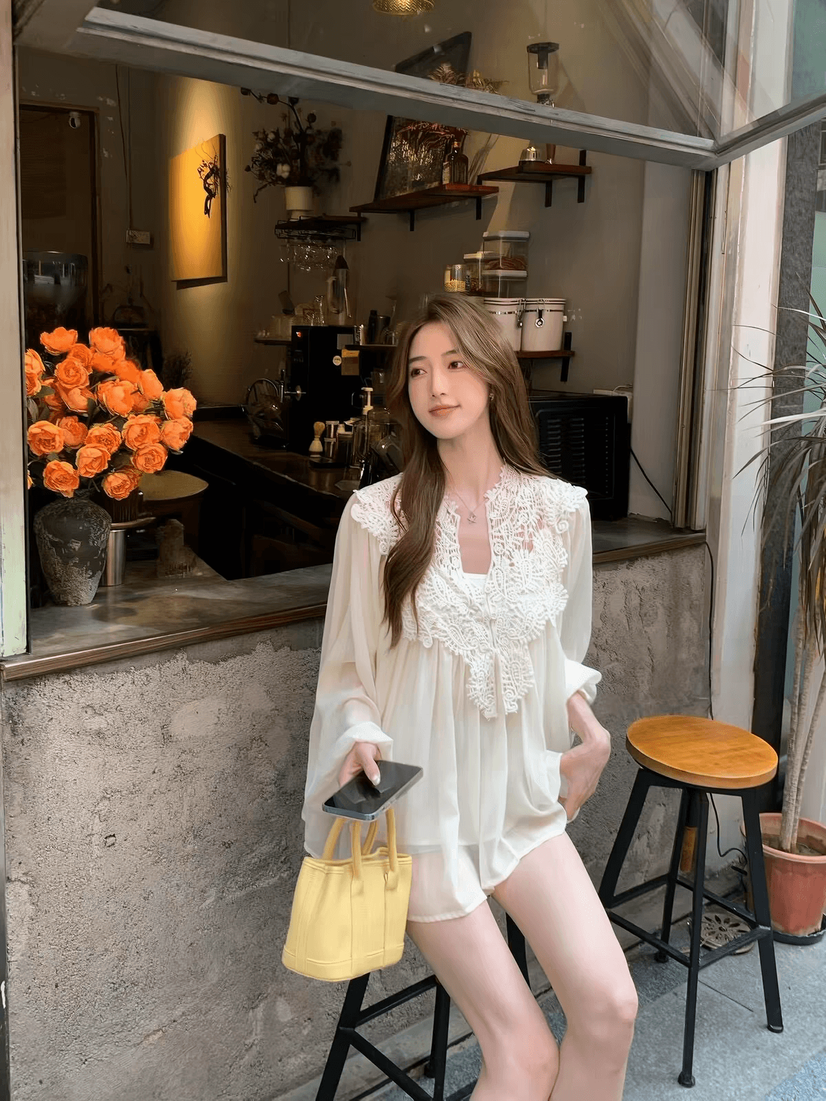 yoli 장 宥 이익 실크 플라워 전복 얕은 살구 색상 V넥 시폰 셔츠 여성 봄 부드러운 바람 루즈핏 다용도 맨위 이미지 3