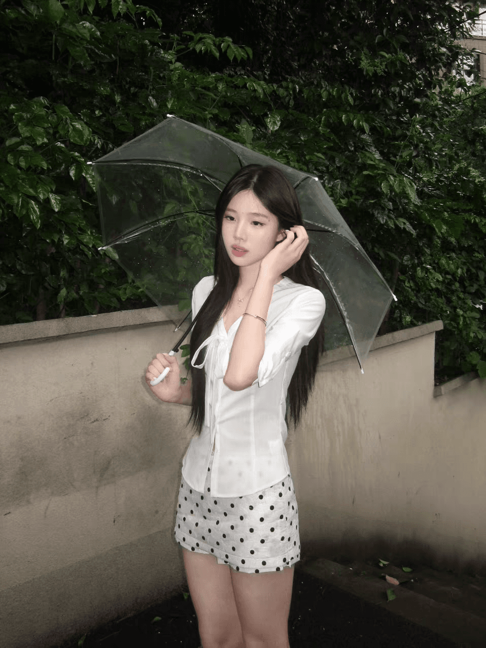 moster timnothy 한 부서 품격 V넥 반팔 여성 셔츠 몸매 가꾸기 슬림해 보이는 나비 매듭 부드러운 바람 맨위 이미지 2