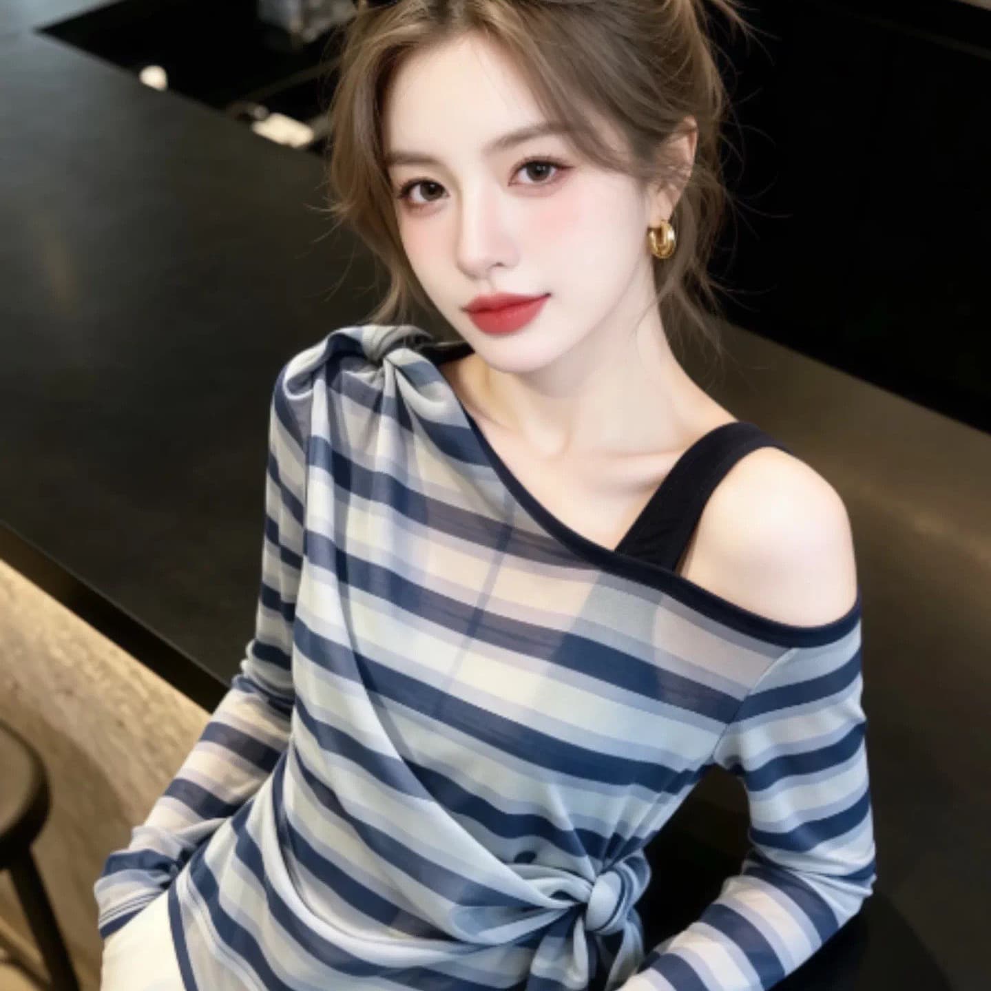 프랑스식 디자인 센스 패치워크 색상 스트라이프 레이스업 긴팔 티셔츠 여성 2026 여름 새로운 외국 가스 연령 감소 자외선 차단 맨위 상세 이미지 2