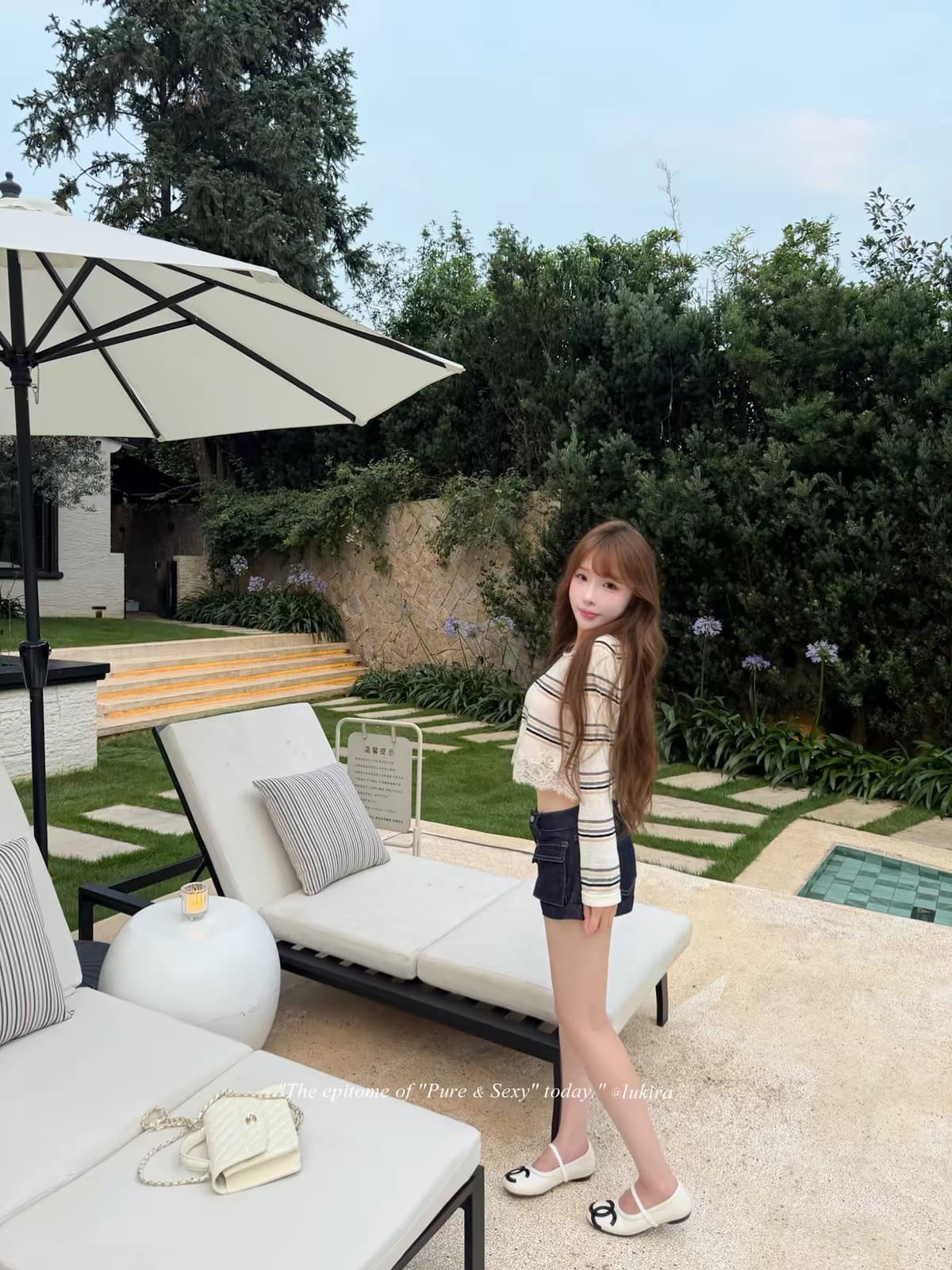 lukira 오후 느슨함 부서 화이트 애쉬 스트라이프 레이스 쇼트 스타일 긴팔 티셔츠 여성 여름 수공 자수 맨위 상세 이미지 3