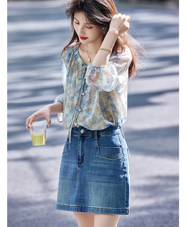 여름 루즈핏 슬림해 보이는 V넥 Chic 아름다운 햇빛 가리개 셔츠 맨위 프랑스식 꽃무늬 쉬폰 출퇴근 여성 셔츠 이미지 3
