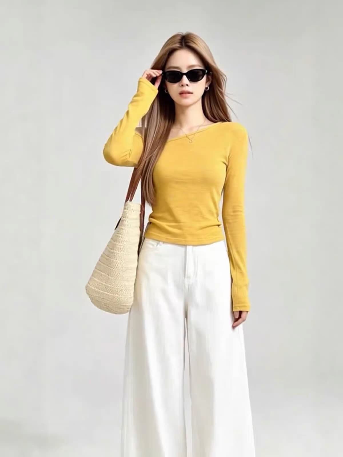 소금 부서 소녀 센스 품격 아름다운 오프숄더 긴팔 티셔츠 넓은 다리 길이 바지 여성 2026 가을 새로운 핫걸 세트 이미지 2