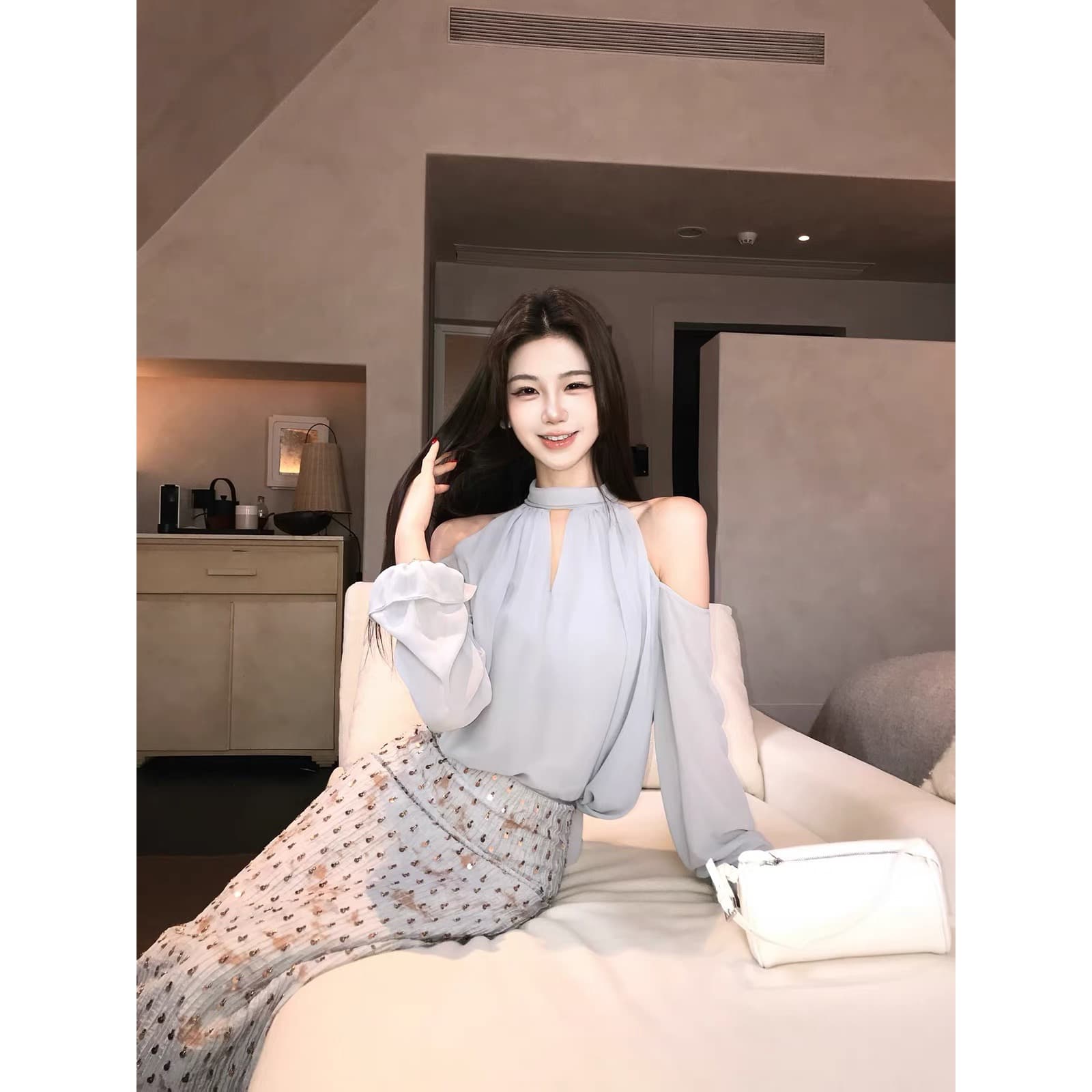 무쯔리 목자이 ~ 중 리 감기 순수한 욕망 바람 오프숄더 행침 목 긴팔 루즈핏 쉬폰 톱 여성 스트레이트 반신 치마 세트 상세 이미지 2