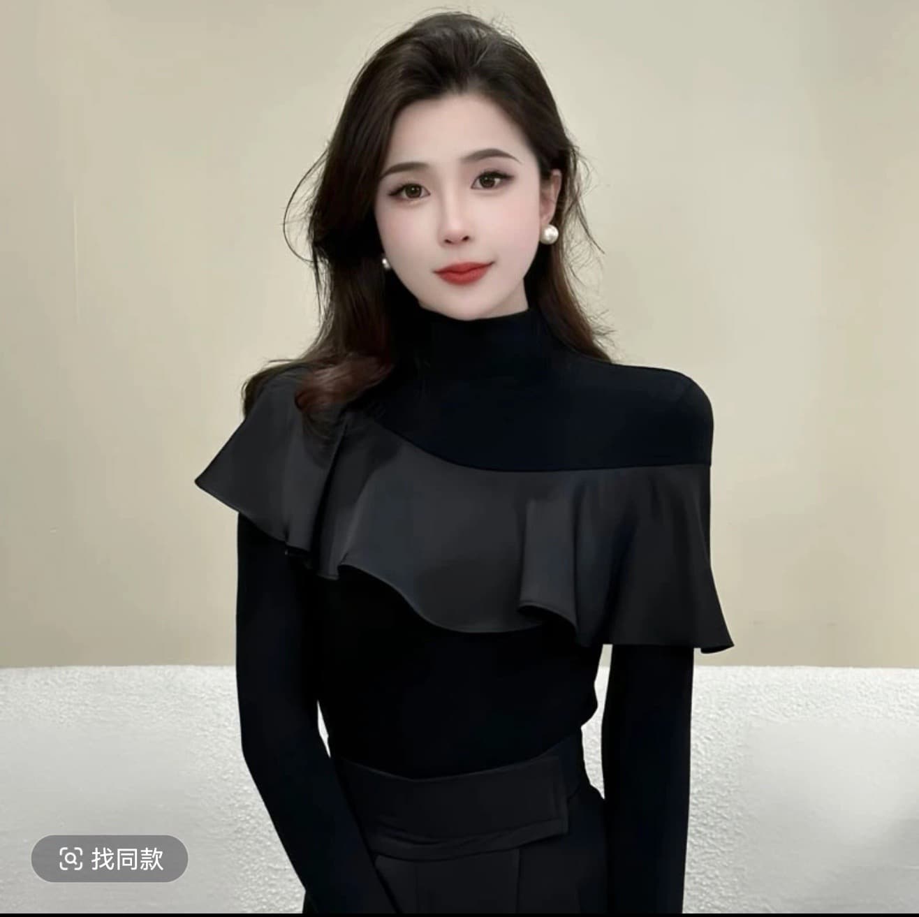 디자인 센스 프릴 반하이넥 긴팔 티셔츠 여성 2025 봄 새로운 몸매 가꾸기 슬림해 보이는 Chic 검정색 맨위 상세 이미지 2