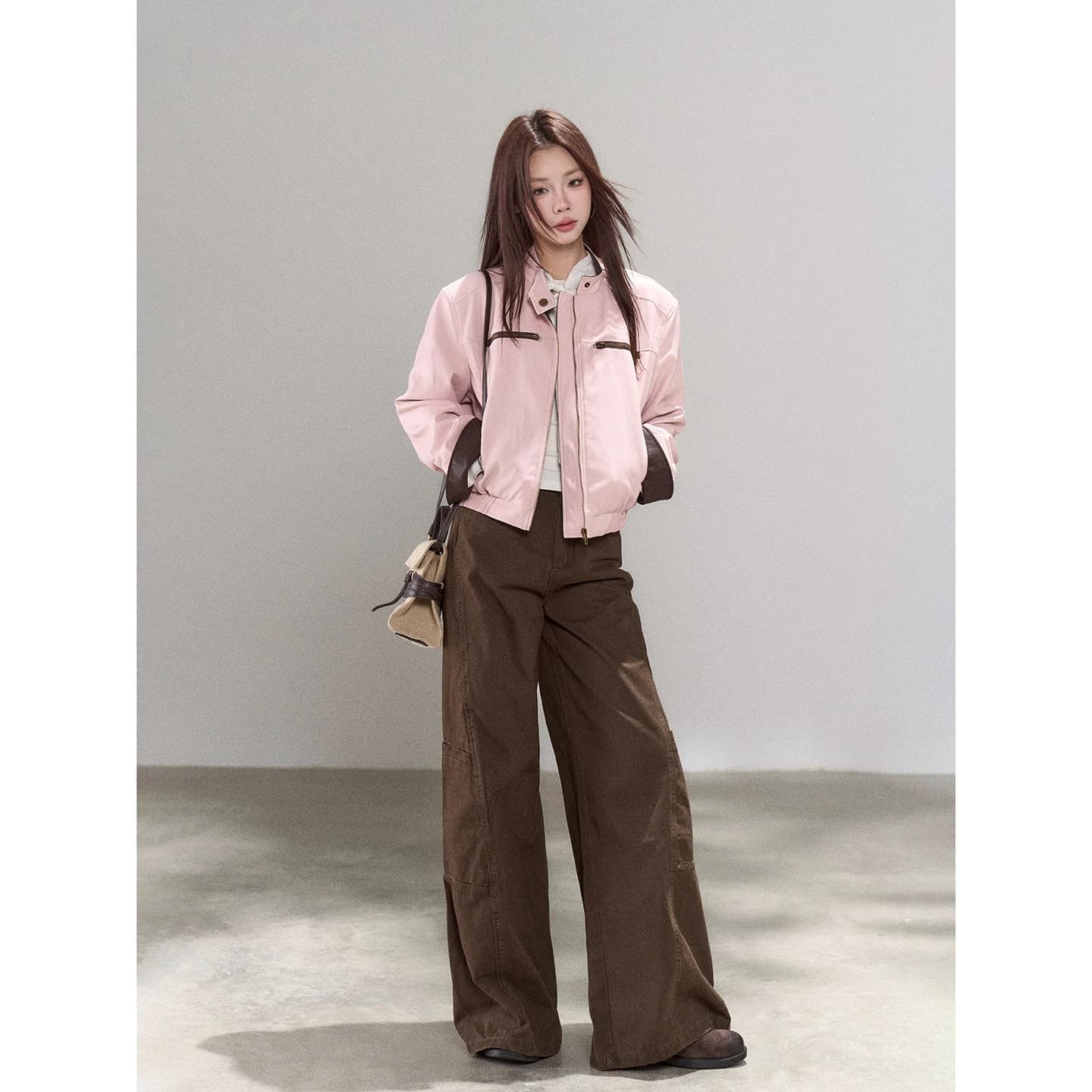 하나 오노 라스베리 핑크색 가죽 재킷 여성 코트 2026 년 가을 새로운 차가운 바람의 소리 고유 한 슈퍼 잘 생긴 캐주얼 재킷 상세 이미지 2