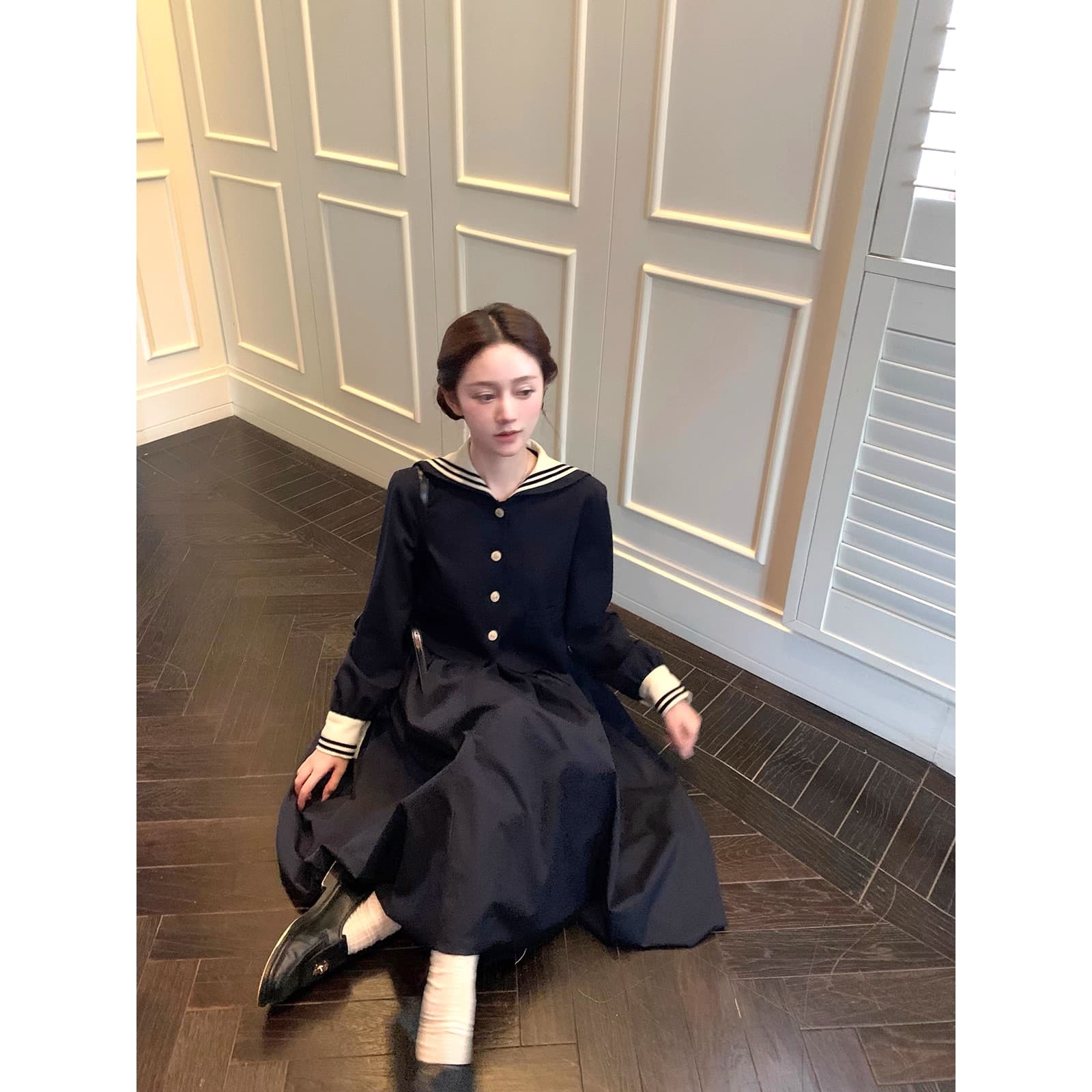 복숭아 수 있습니다. 위로 항해 가을의 날 소녀 학원 스타일 해군 칼라 쇼트 스타일 작은 바람 의류 여성 코트 가을 반신 치마 세트 상세 이미지 3