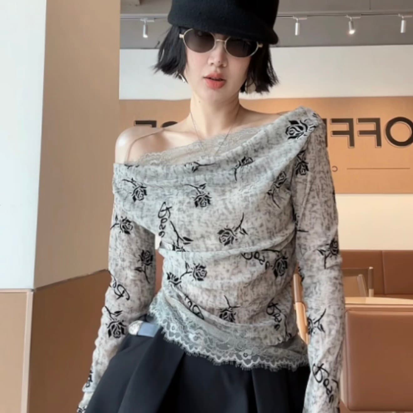 xiaobai 가을 프랑스식 프린트 레이스 조각 슬림해 보이는 다용도 긴팔 맨위 상세 이미지 2