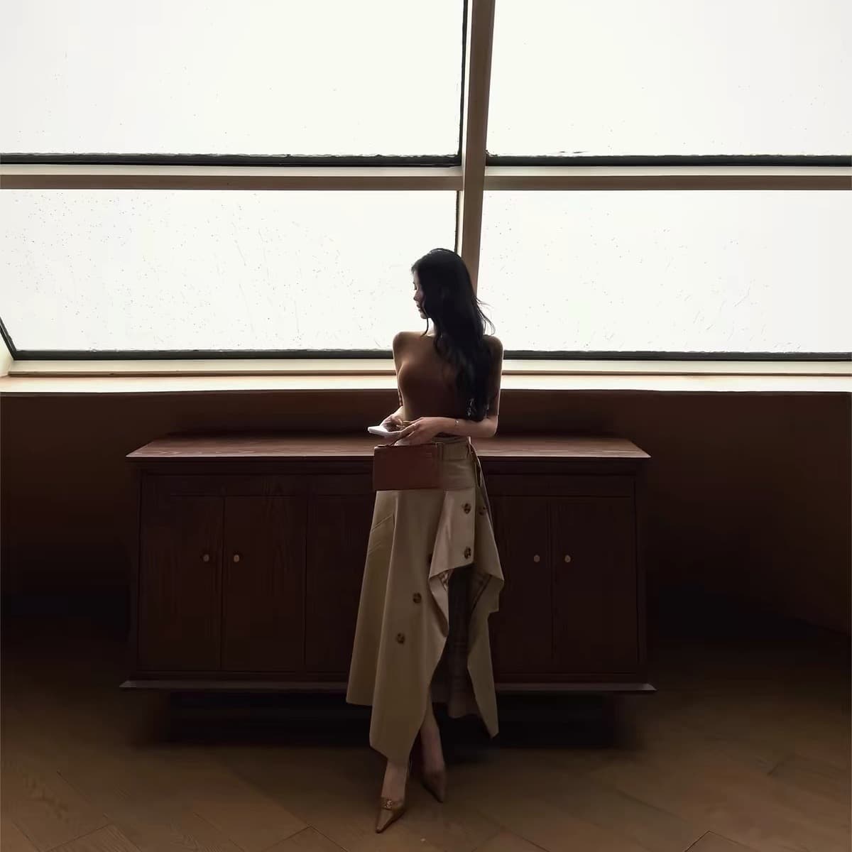 파리 길모퉁이 영국식 바람 디자인 센스 하이웨이스트 비대칭 반 스커트 체크무늬 한 마디 우산 치마 n 이미지 5