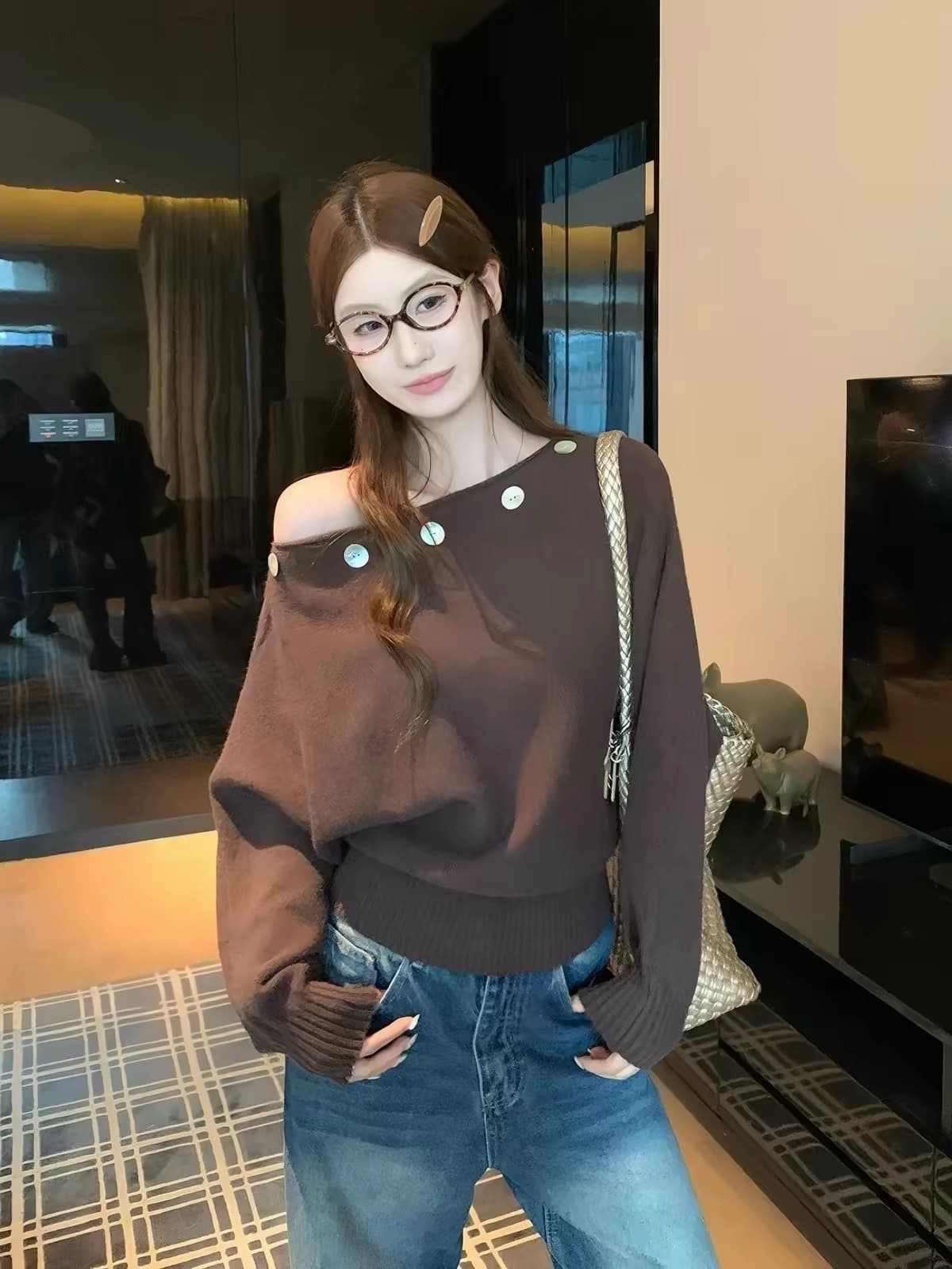 고유 한 아름다운 이른 가을 보트넥 기본 셔츠 여성 인사이드 가져 가라. 느슨함 센스 느긋한 오프숄더 스웨터 긴팔 니트 맨위 상세 이미지 3