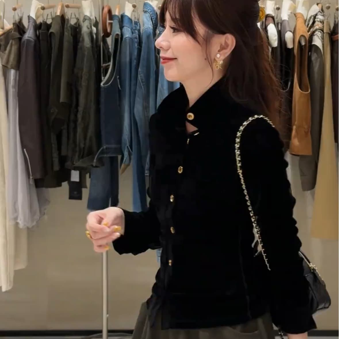 고급 품격 벨벳 금속 버클 부드러운 찹쌀 스탠드 칼라 긴팔 셔츠 이미지 5
