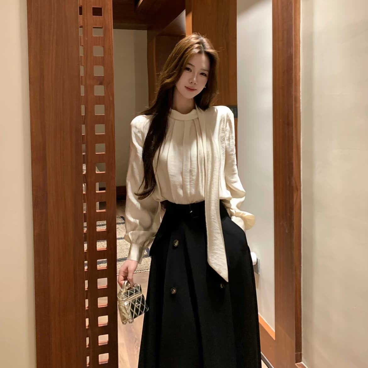 무쯔리 목자이 ~ 중 리 부유 한 가족 천 골드 품격 분위기 센스 리본 새틴 광택 맨위 큰 진자 반신 치마 세트 상세 이미지 4