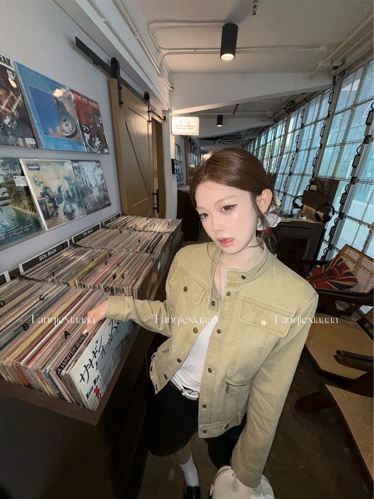 토마토 남자 질감 손 사 가게 레트로 마 오래된 워싱 스탠드 칼라 비스듬한 가방 삽입 긍정적 인 어깨 데님 재킷 여성 코트 이미지 3