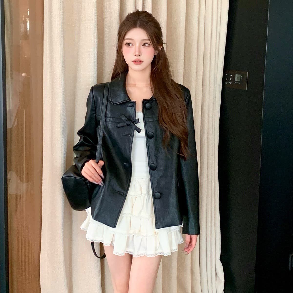 양 작은 볼륨 miu 부서 천 골드 센스 나비 매듭 베이비 칼라 검정색 가죽 재킷 여성 짧은 재킷 환경 보호 pu 가죽 상단 상세 이미지 1