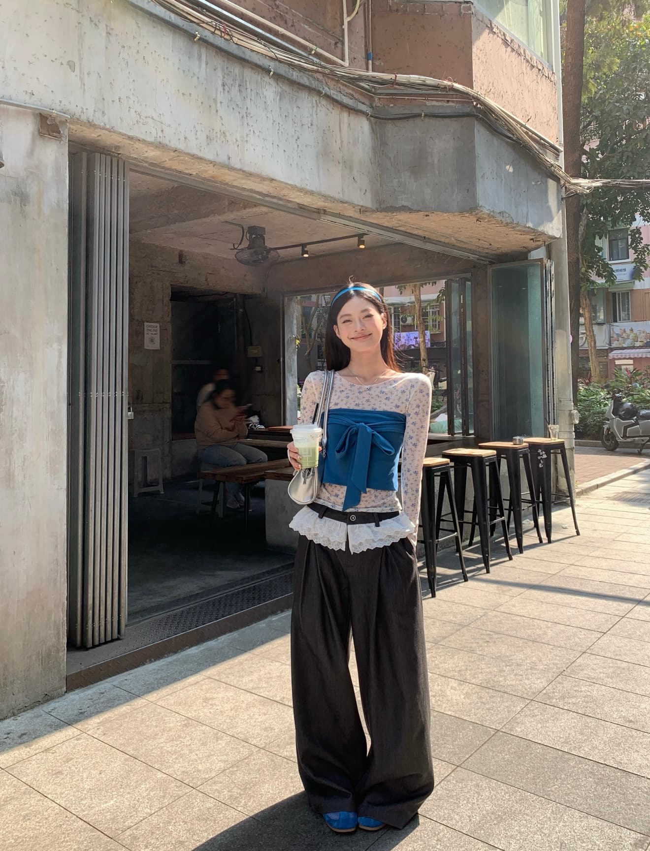 송 긍정적 인 En 파란색 작은 꽃무늬 마이크로 ~을 통해 몸매 가꾸기 긴팔 티셔츠 여성 봄 새로운 인사이드 가져 가라. 기본 셔츠 맨위 세트 이미지 4