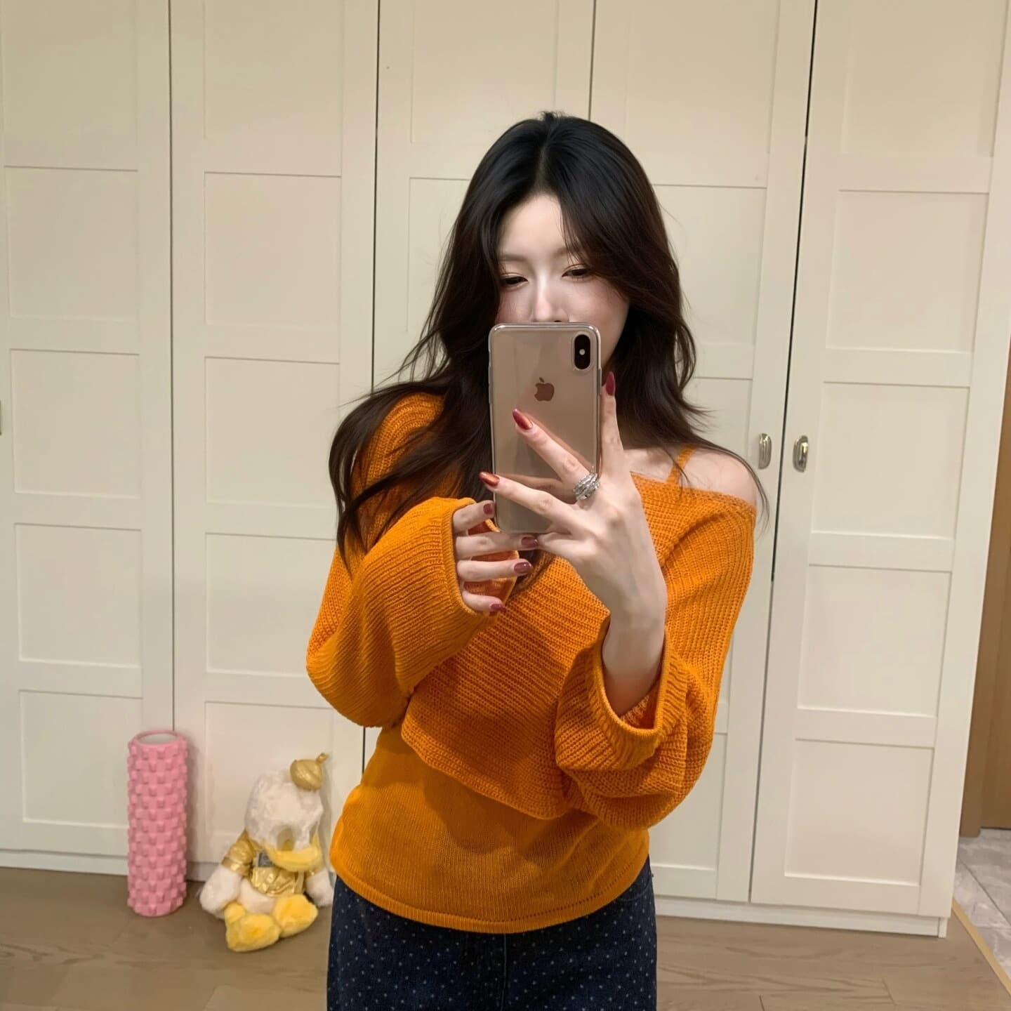 한 부서 핑크색 홀로우 아웃 긴팔 니트 스웨터 여성 조기 가을 스웨터 캐주얼 느긋한 바람 루즈핏 품격 오프숄더 맨위 이미지 5