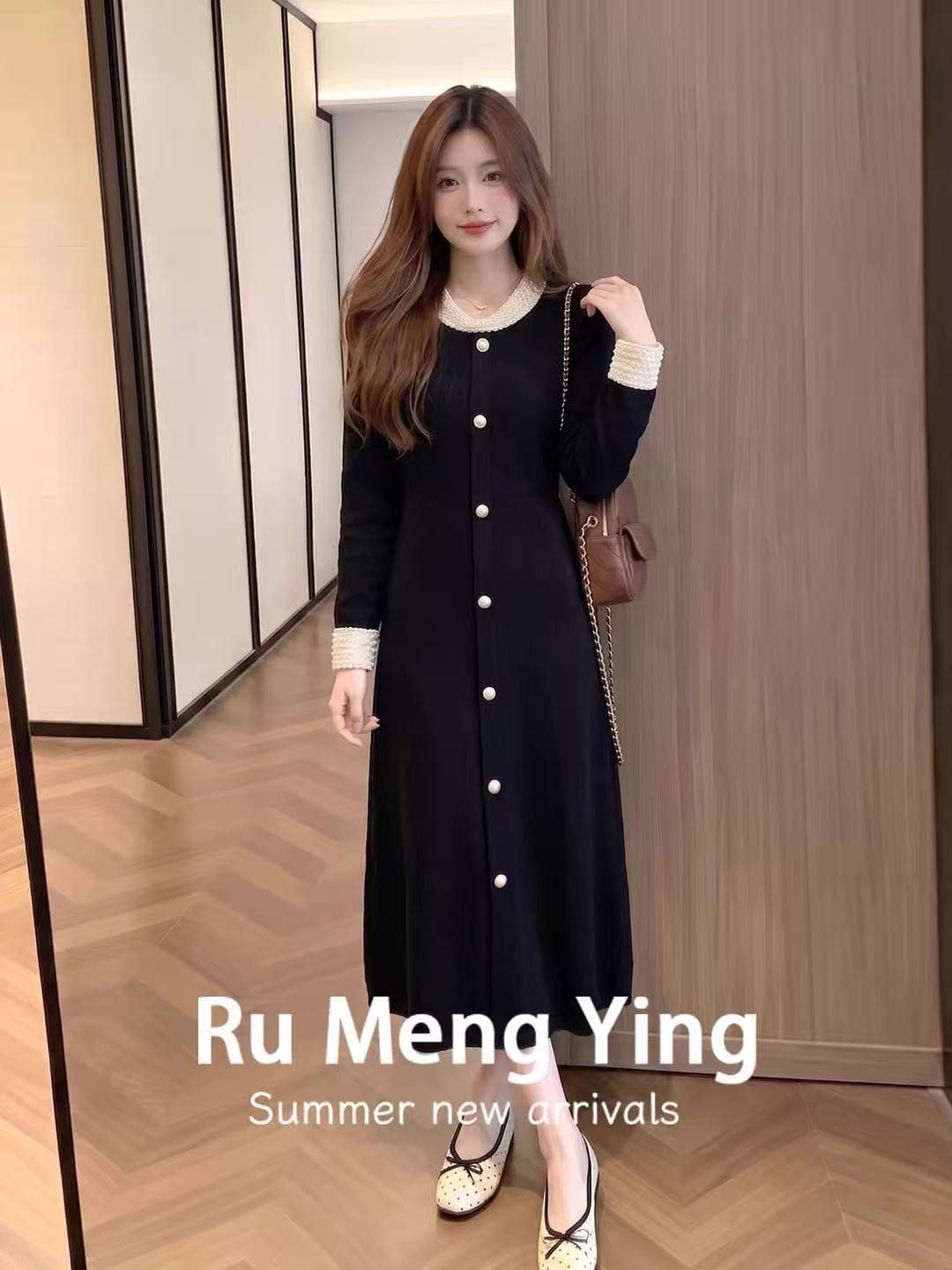 2026 새로운 이른 가을 작은 대중 아니요 명중 섹션 관대 한 점잖은 단순한 관대 한 슬림해 보이는 프랑스식 검정색 드레스 롱 스커트 상세 이미지 4