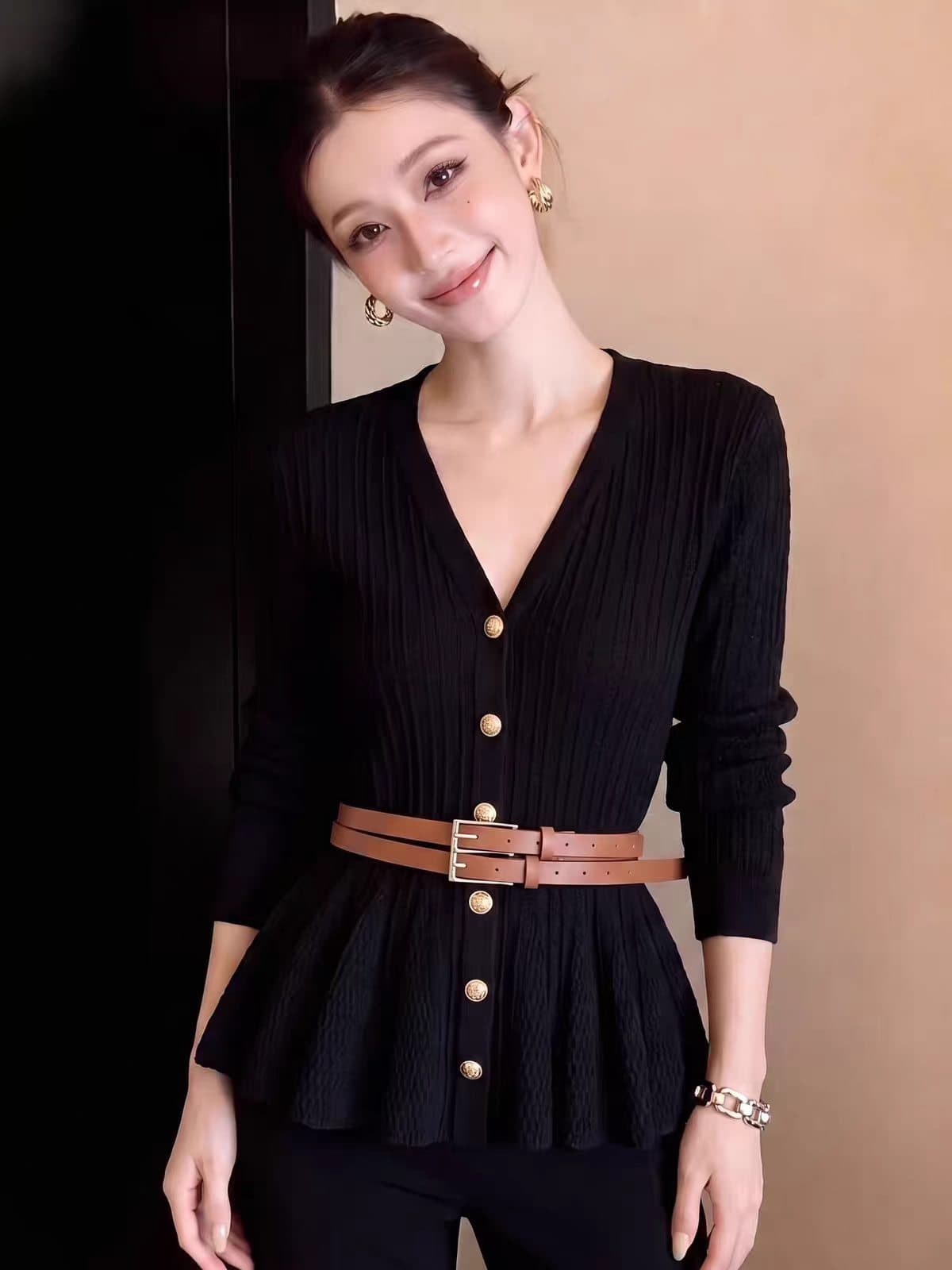 프랑스식 부드러운 바람 V넥 허리 수축 슬림해 보이는 쌀 화이트 검정색 털 니트 스웨터 여성 2026 새로운 이미지 2