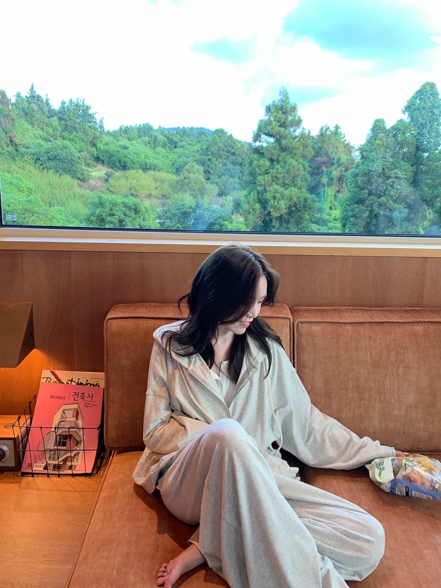chooouan_ 언론 머리 암웨이 부드러운 찹쌀 느낌 후드 티 스웨터 재킷 캐주얼 웨이 바지 투피스 세트 가을 세트 상세 이미지 3