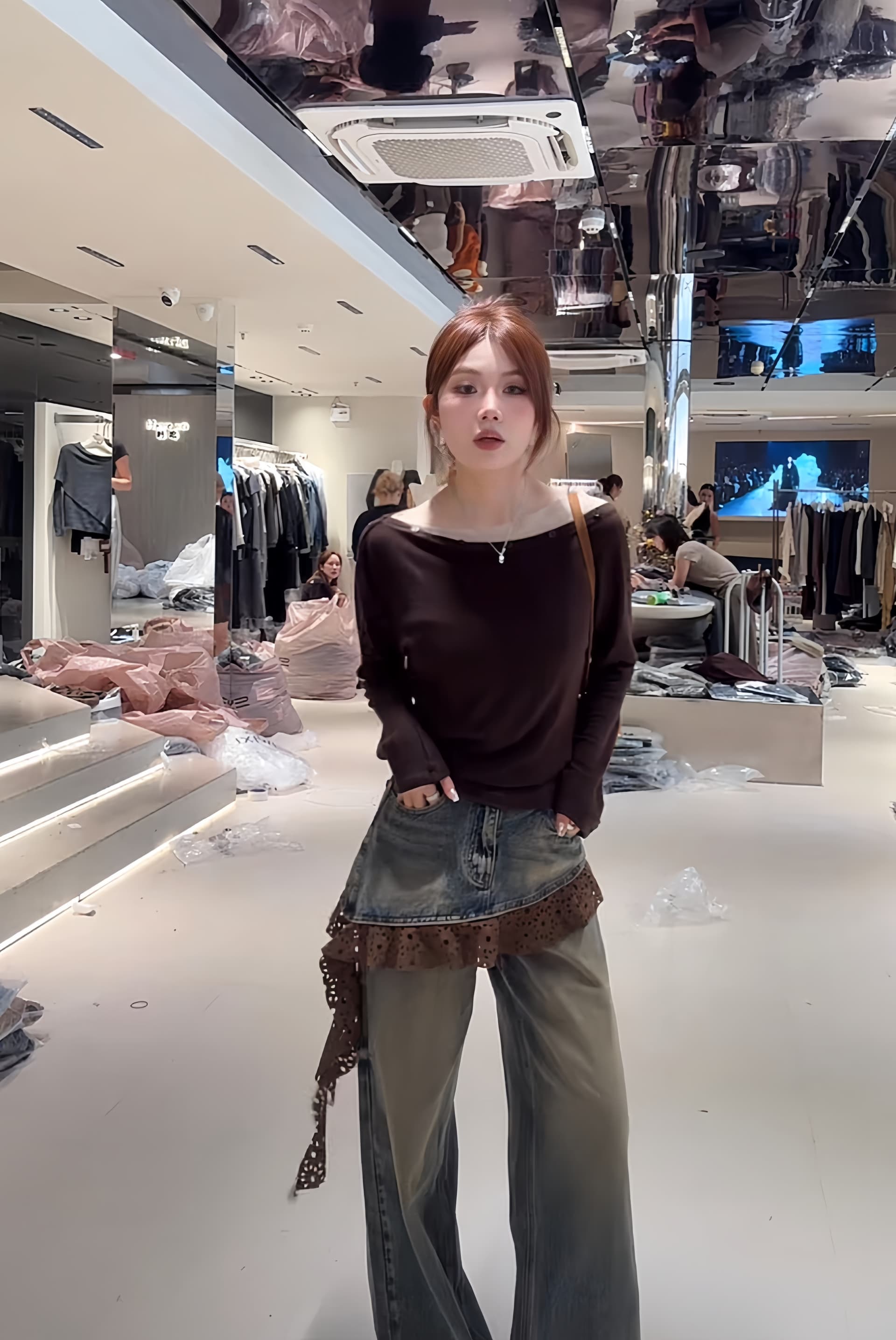 비스듬한 어깨 페이크 레이어드 만나는 여성 이른 가을 맨위 슬림해 보이는 인사이드 가져 가라. 기본 셔츠 이미지 4