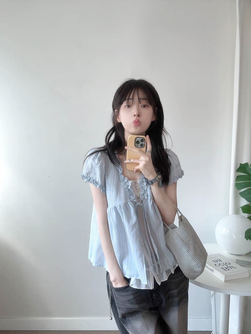 있음 선적 한국 chic 여름 새로운 레이스업 파란색 스트라이프 프릴 페이크 레이어드 반팔 셔츠 상세 이미지 5