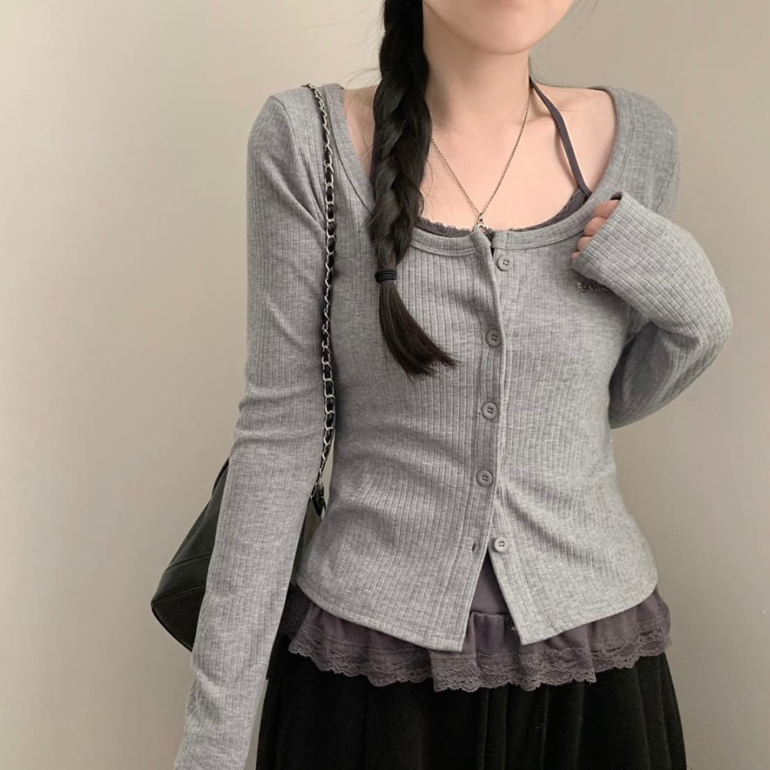 있음 선적 한국 chic 이른 가을 긴팔 페이크 레이어드 행침 목 몸매 가꾸기 패치워크 레이스 레이스 티셔츠 맨위 이미지 2
