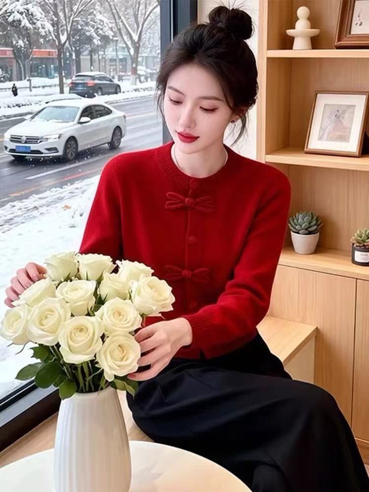 띠띠해 품격 신년 축제 빨간색 단추 니트 스웨터 여성 의류 2026 봄 새로운 캐주얼 다용도 스웨터 상세 이미지 6