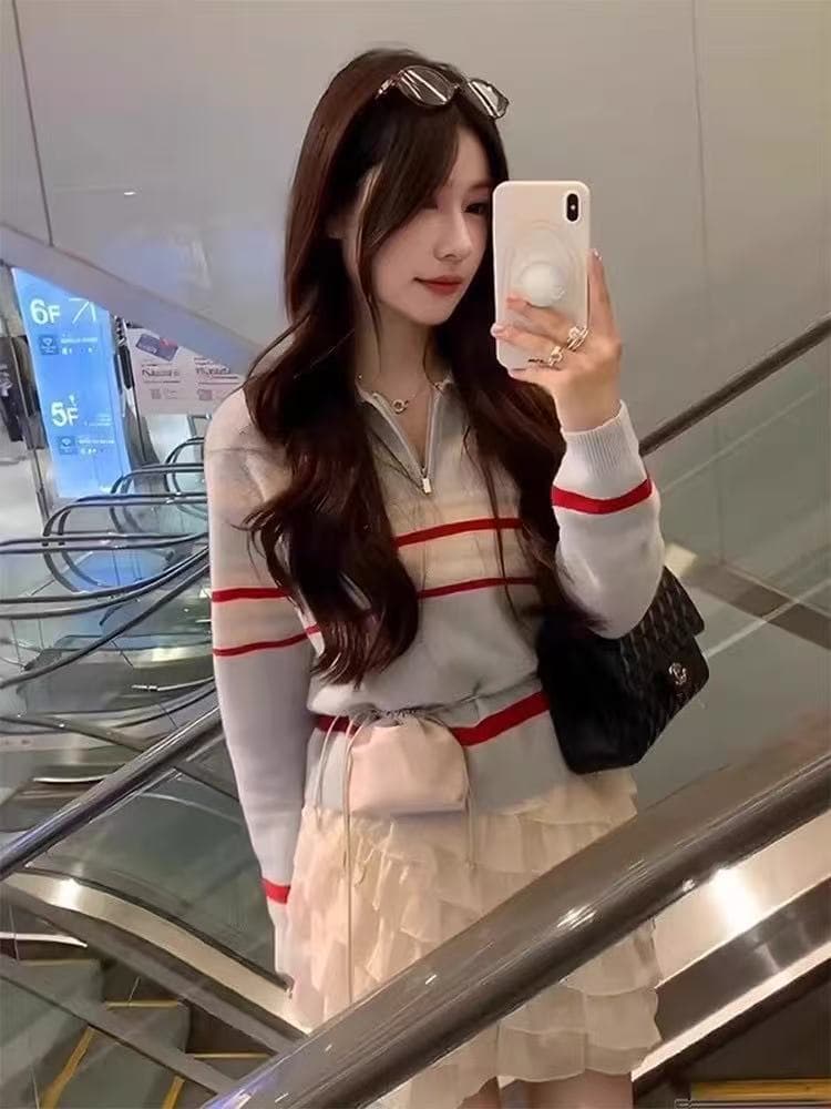 한국 동대문 pouch2026 가을 새로운 POLO 칼라 스트라이프 니트 스웨터 여성 루즈핏 양모 스웨터 맨위 상세 이미지 3