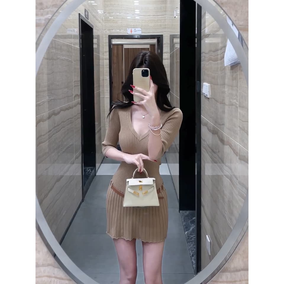 있음 도착 봄 여름 보내기 벨트 V넥 중간 소매 벨트 니트 원피스 여성 핫걸 몸매 가꾸기 슬림해 보이는 플리츠 니트 미니 스커트 이미지 6