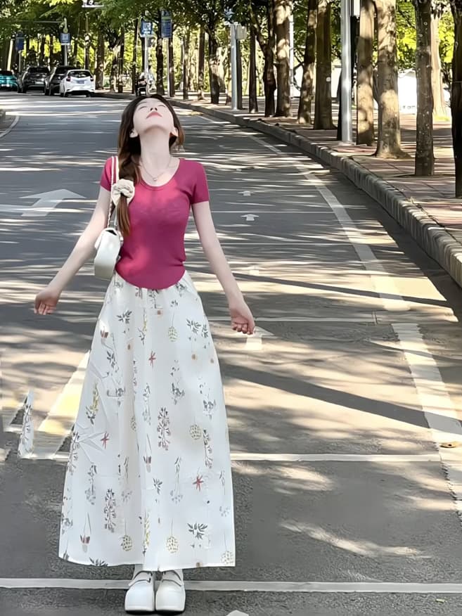 있음 도착 달콤한 스타일 프랑스식 장미 핑크색 맨위 반팔 작은 키 고유 한 디자인 바람 꽃무늬 치마 세트 이미지 3