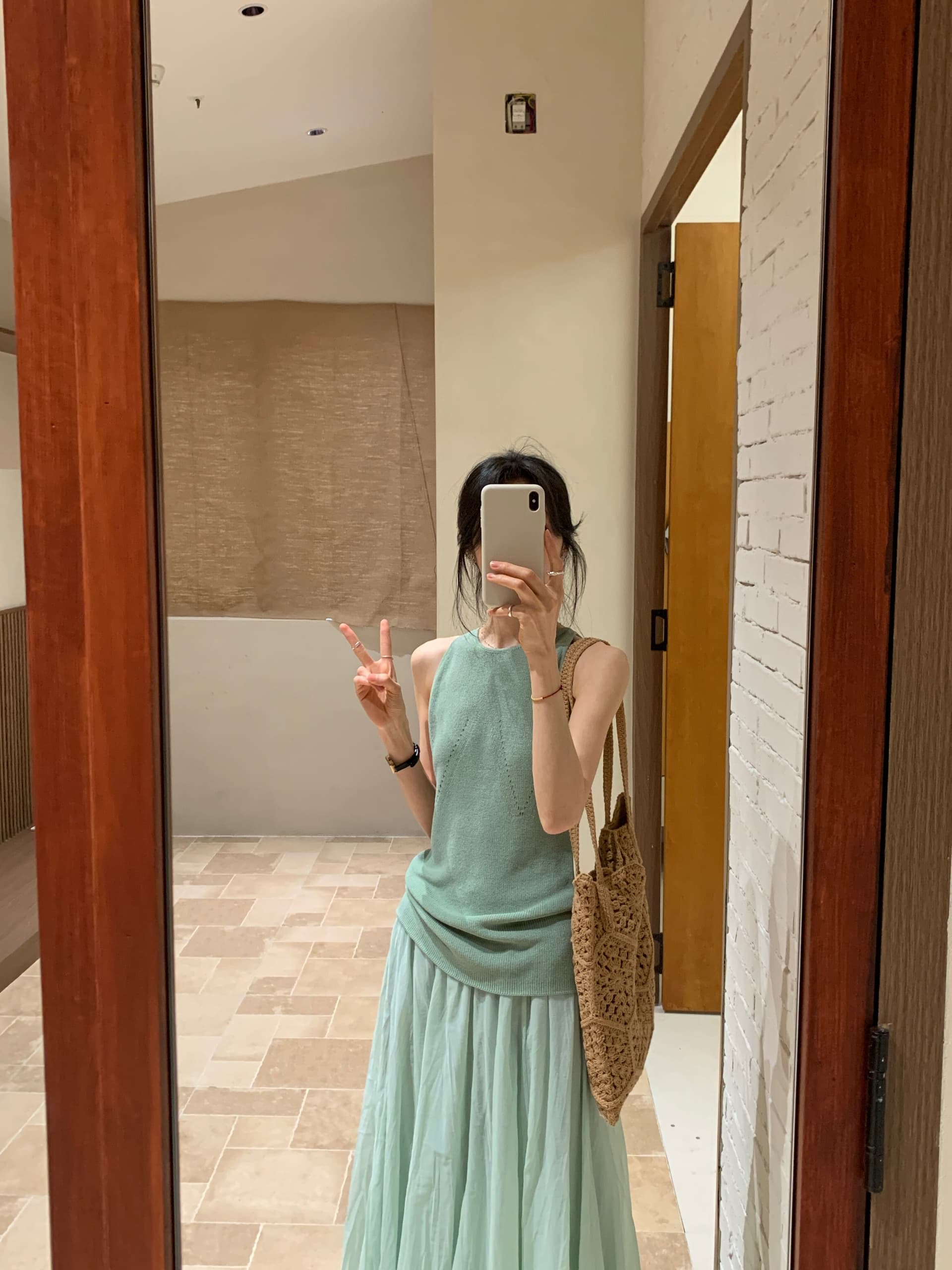 있음 도착 한 부서 디자인 센스 홀로우 아웃 니트 아마 조끼 여성 아모이 Chic 몸매 가꾸기 슬림해 보이는 민소매 맨위 상세 이미지 9