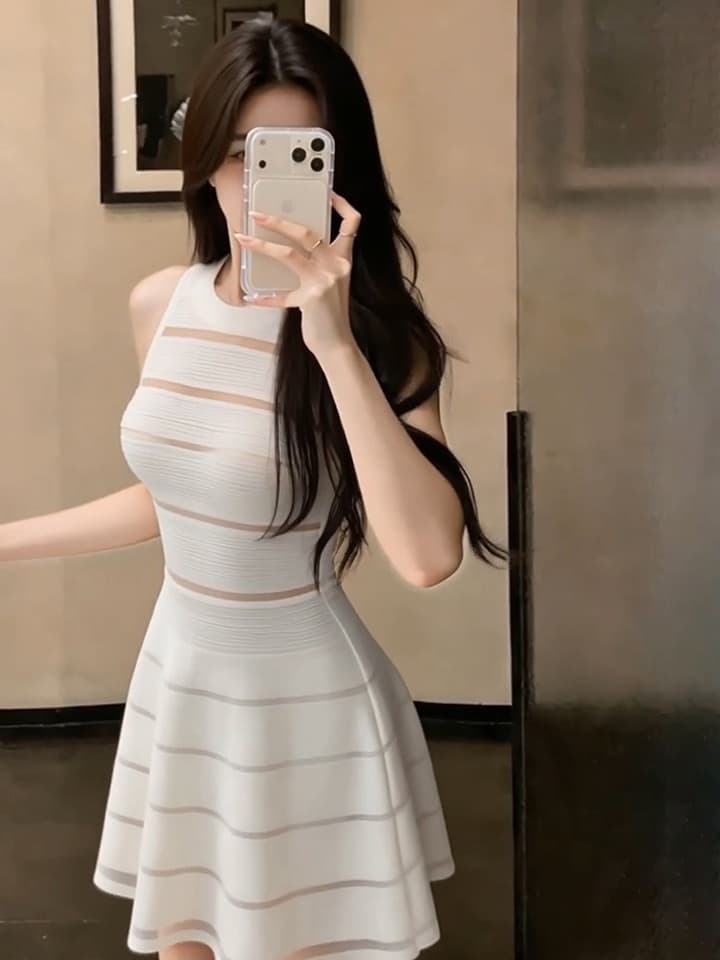 있음 도착 장 원 영어 같은 단락 망사 패치워크 홀로우 아웃 검정색 스트라이프 니트 여성 드레스 여름 새로운 민소매 상세 이미지 4