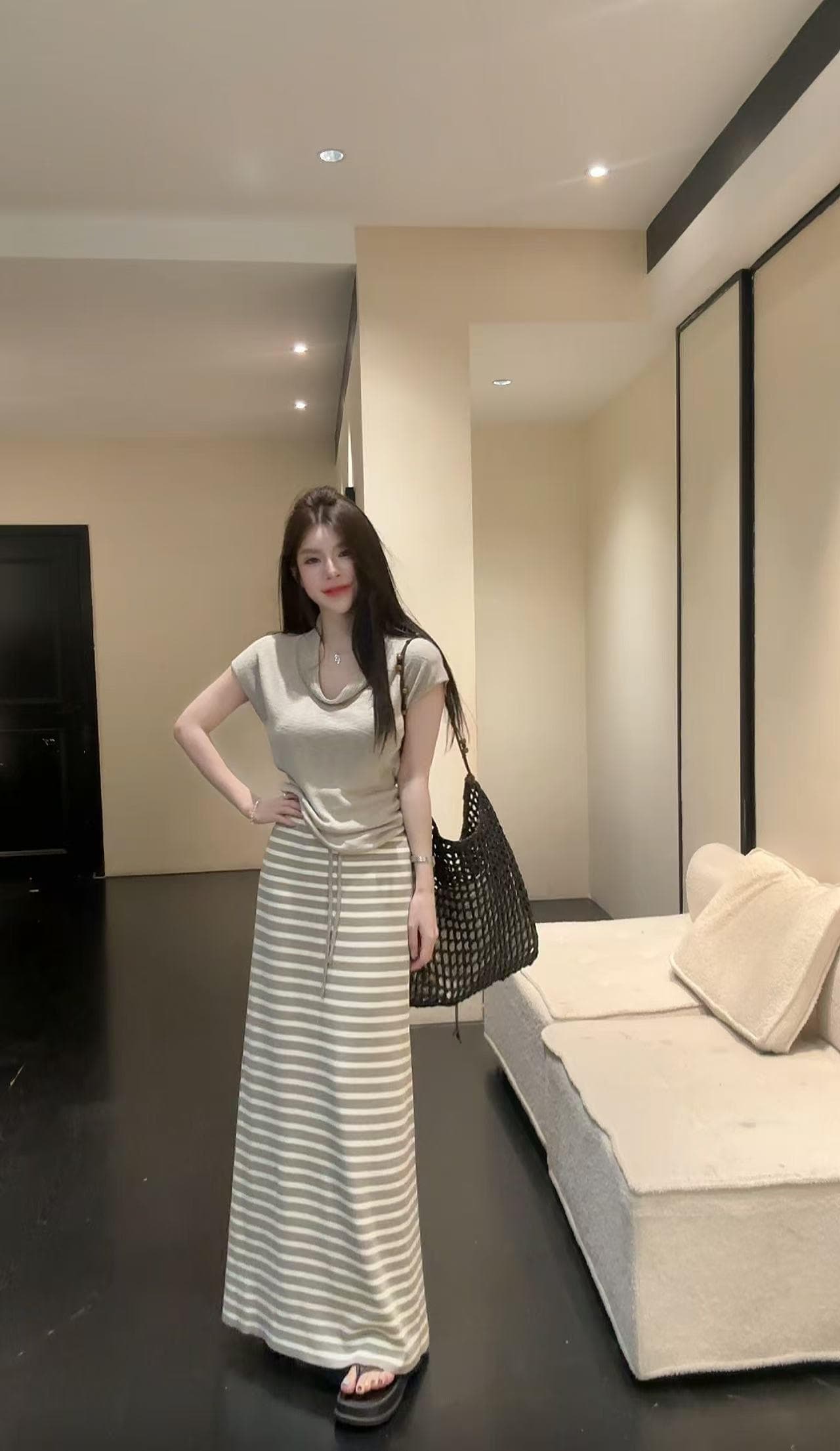 huihui 순수한 욕망 핫걸 한국 스타일 흔들다 칼라 반팔 티셔츠 하이웨이스트 스트라이프 반신 치마 세트 l0657 상세 이미지 11