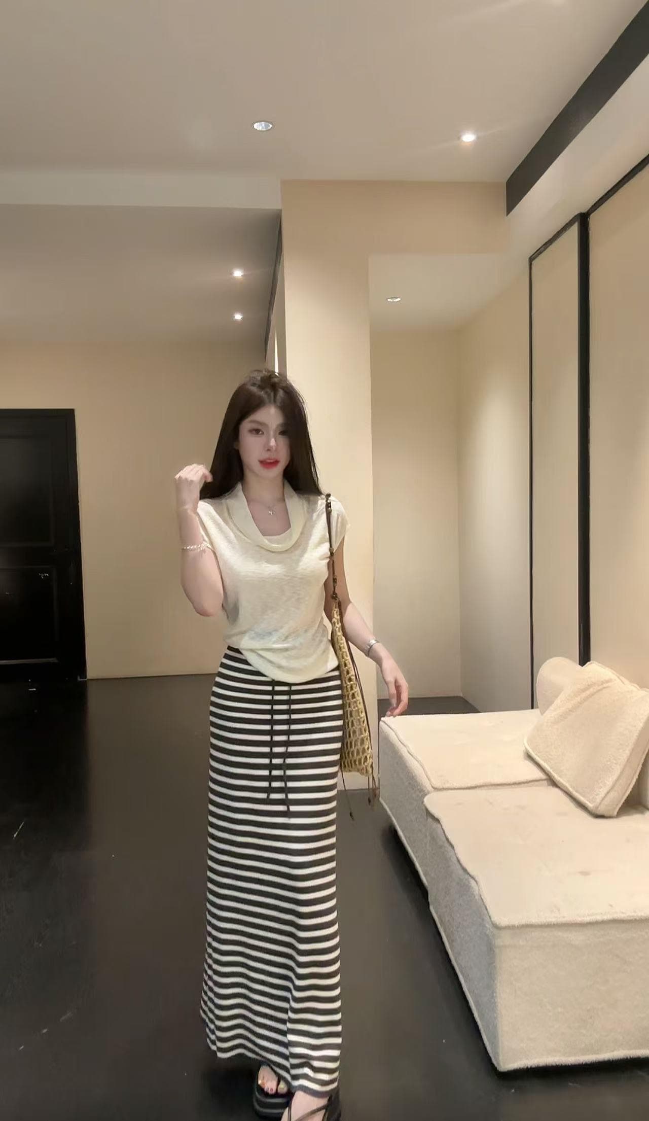 huihui 순수한 욕망 핫걸 한국 스타일 흔들다 칼라 반팔 티셔츠 하이웨이스트 스트라이프 반신 치마 세트 l0657 상세 이미지 31