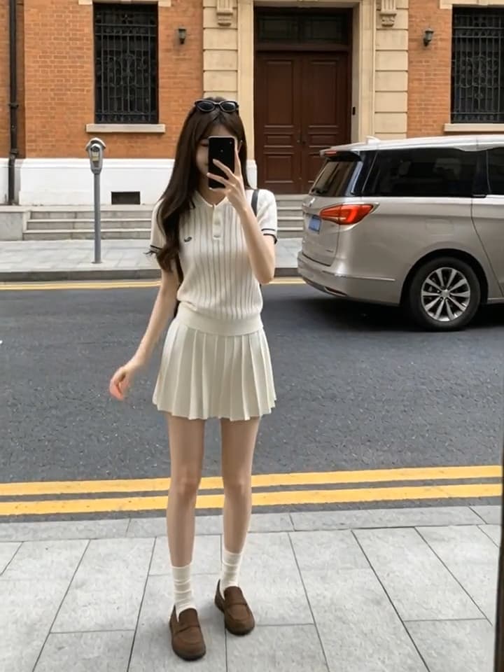 있음 도착 미니멀리즘 자수 POLO 칼라 니트 반팔 티셔츠 여성 여름 새로운 학원 스타일 캐주얼 투피스 세트 상세 이미지 5